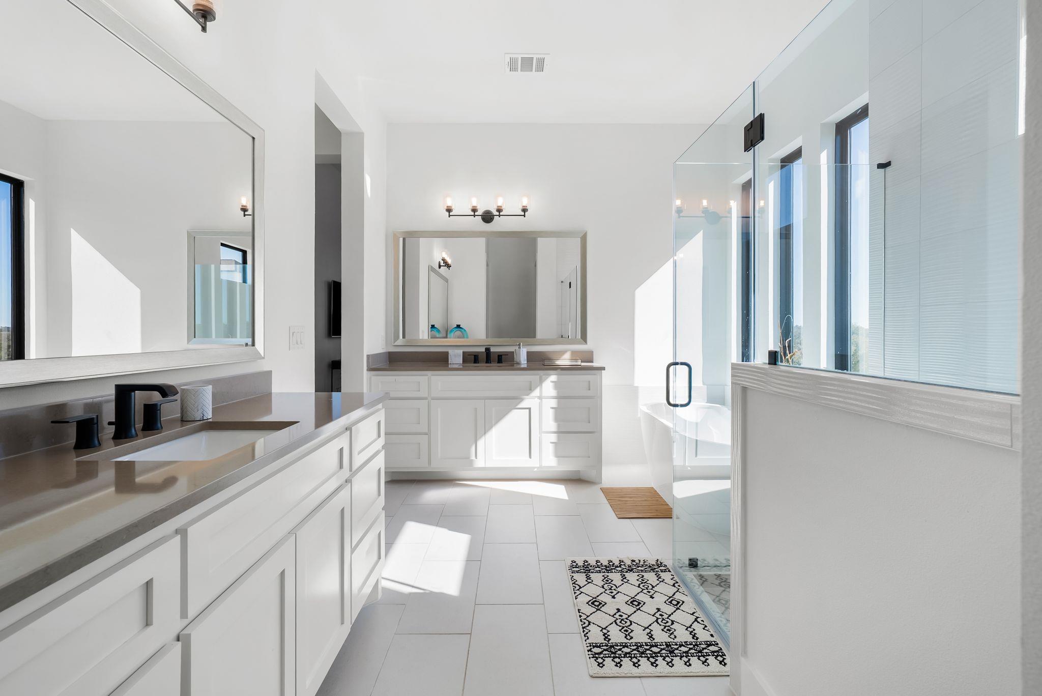 17016 Sanglier Dr, Austin, TX 78738