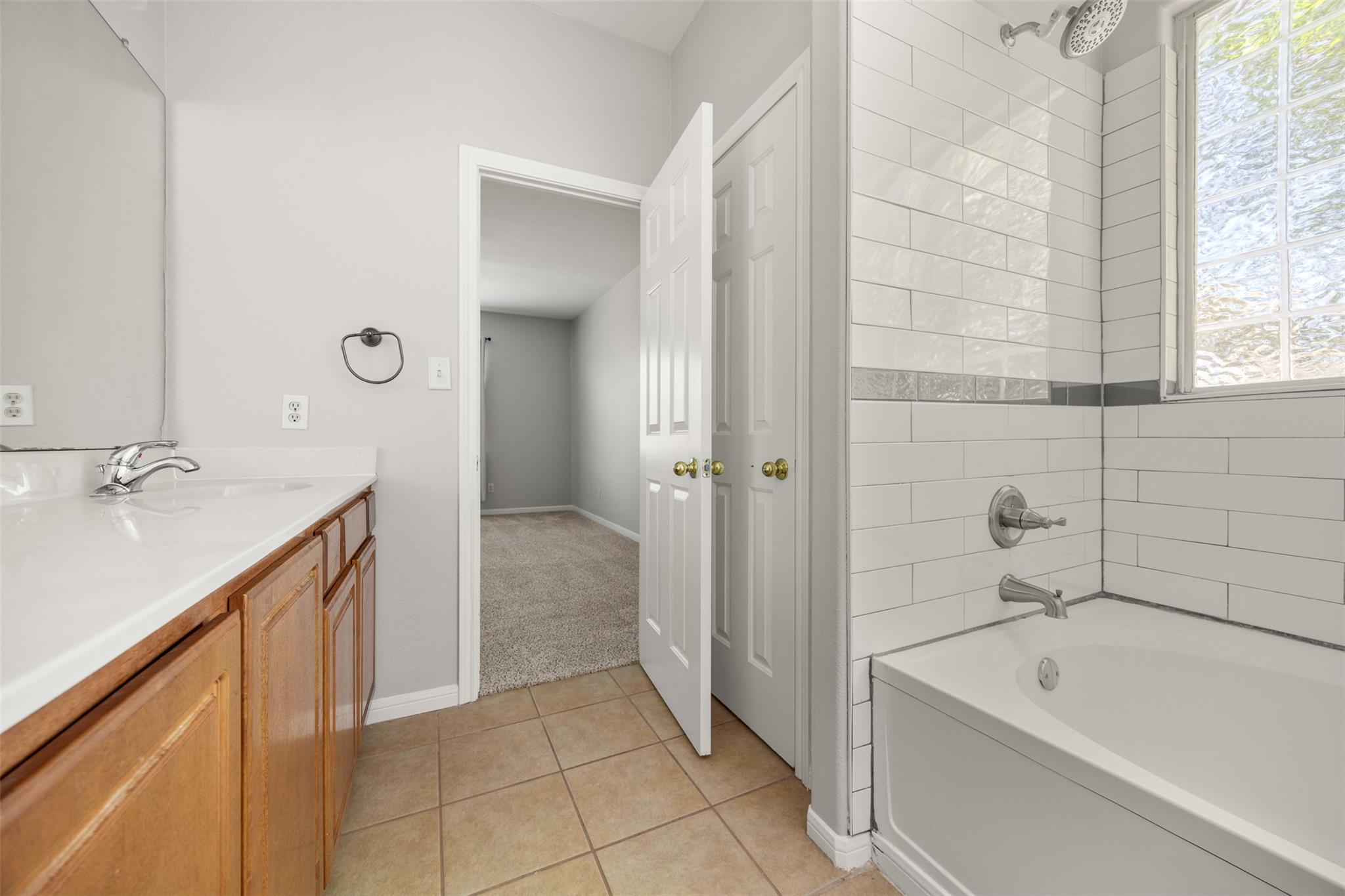 5708 W Gate Blvd, Austin, TX 78745