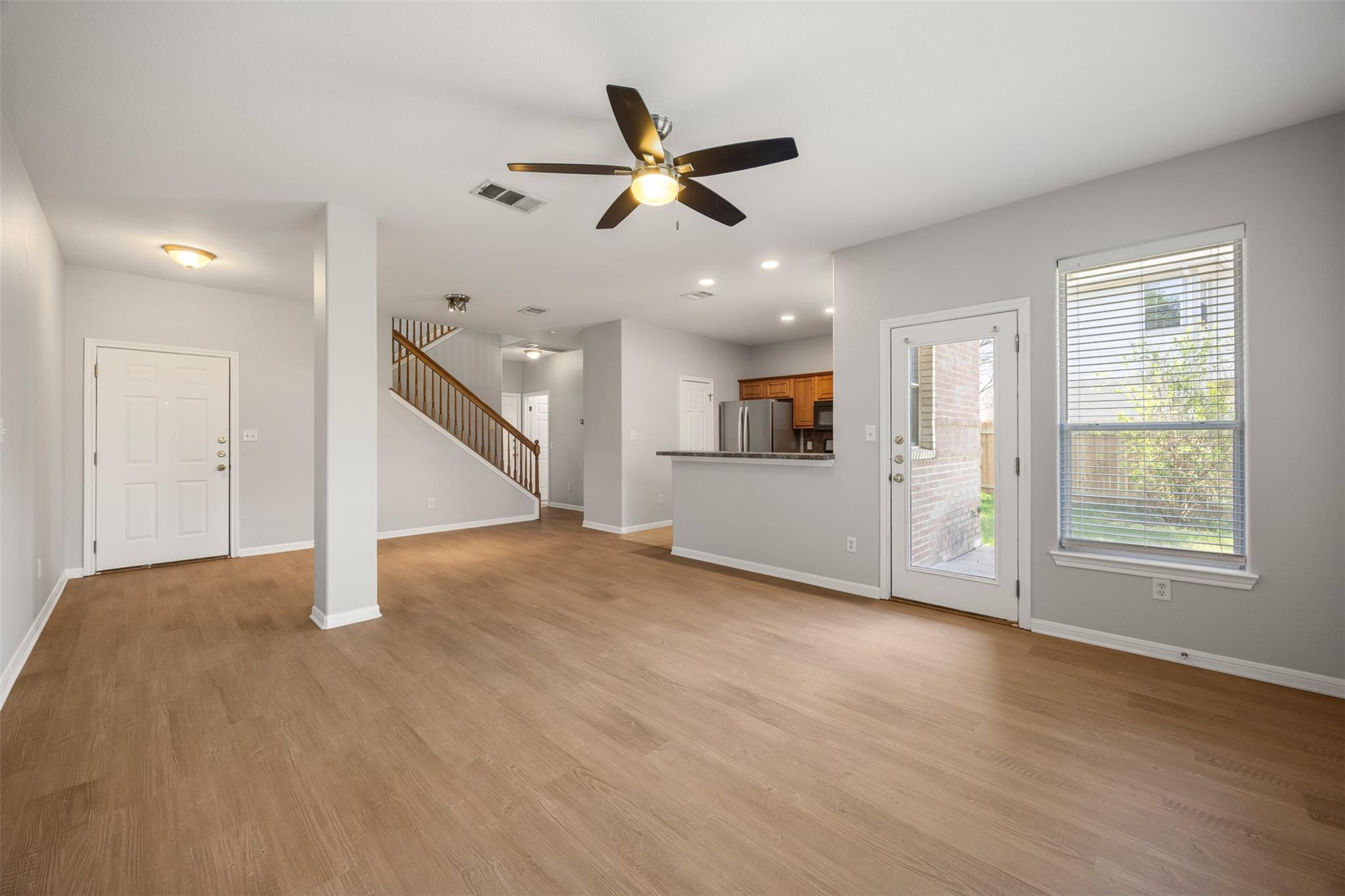 5708 W Gate Blvd, Austin, TX 78745