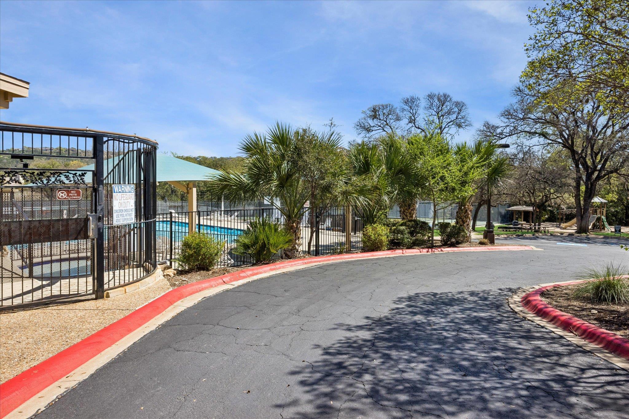 6602 Mesa Hollow Dr, Austin, TX 78750