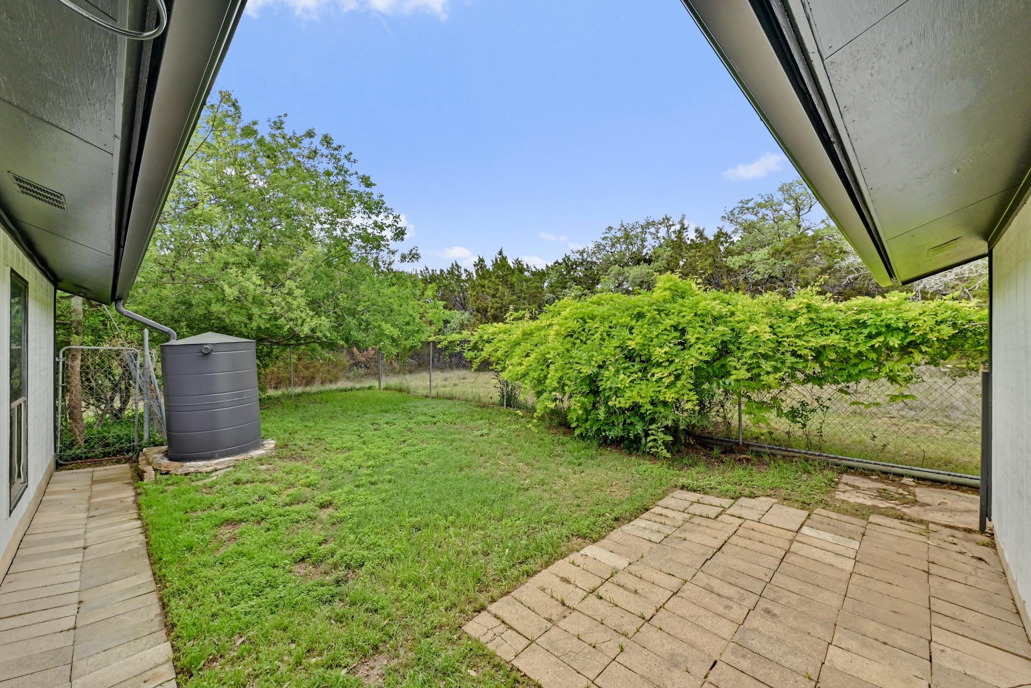 21506 Horseshoe Loop, Lago Vista, TX 78645