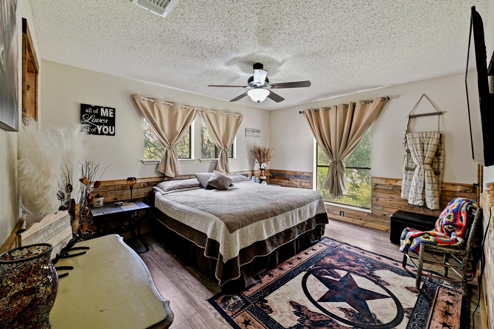 21506 Horseshoe Loop, Lago Vista, TX 78645