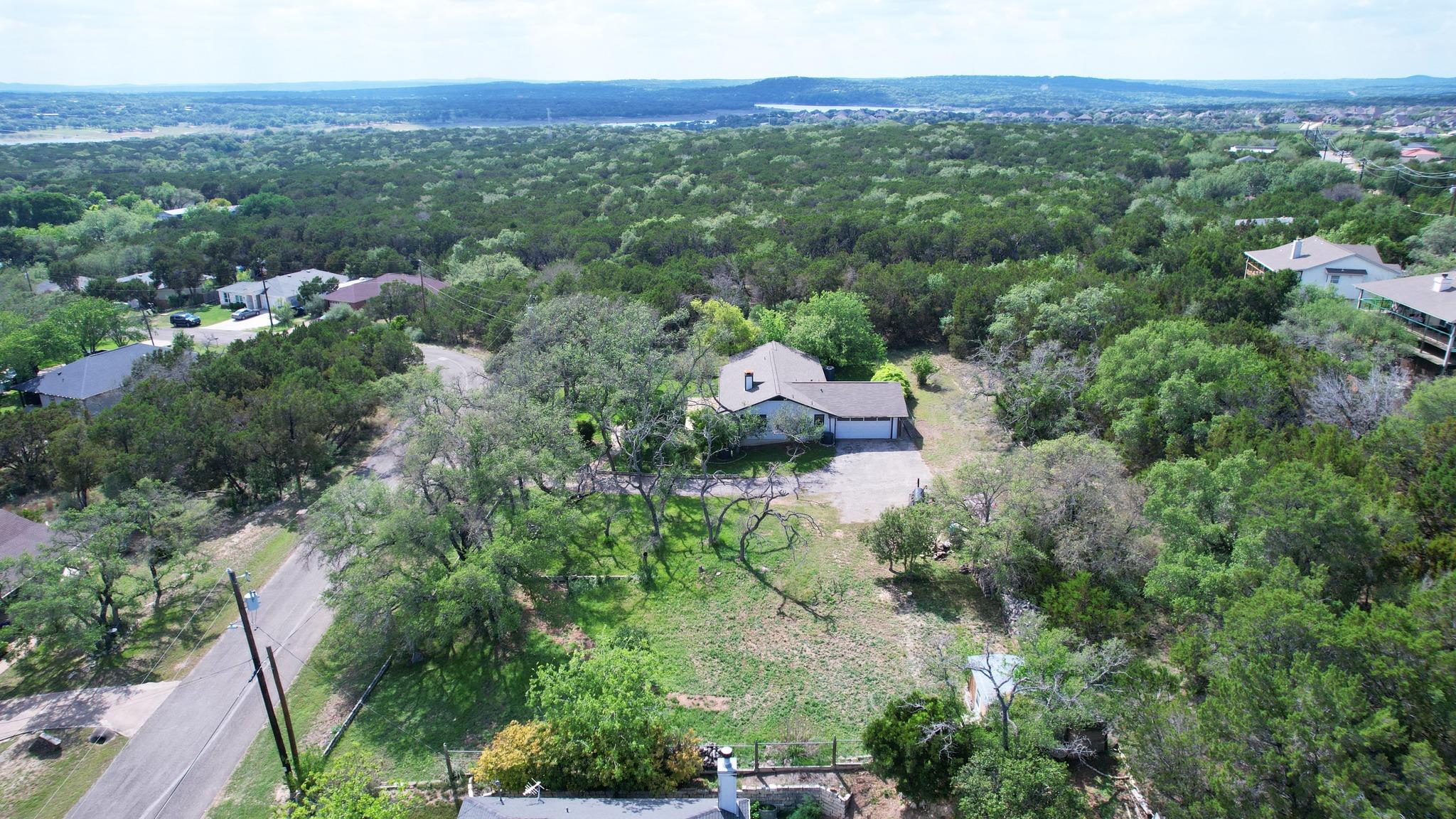 21506 Horseshoe Loop, Lago Vista, TX 78645