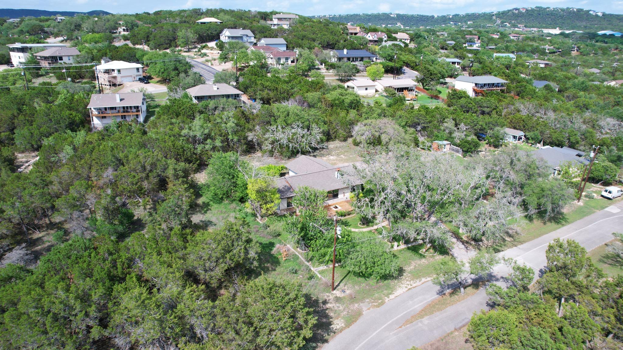 21506 Horseshoe Loop, Lago Vista, TX 78645