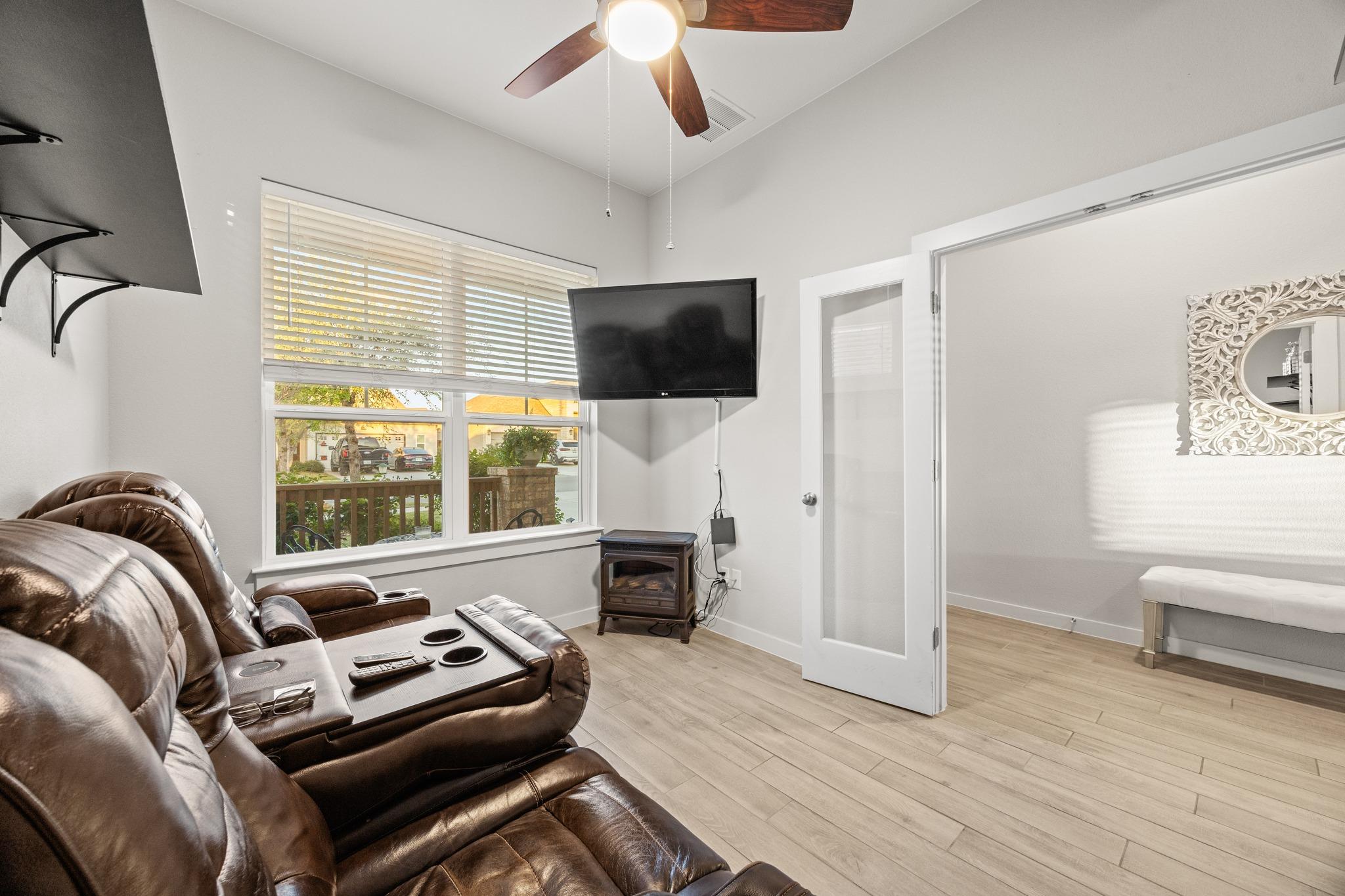 2005 Stirling St, Leander, TX 78641