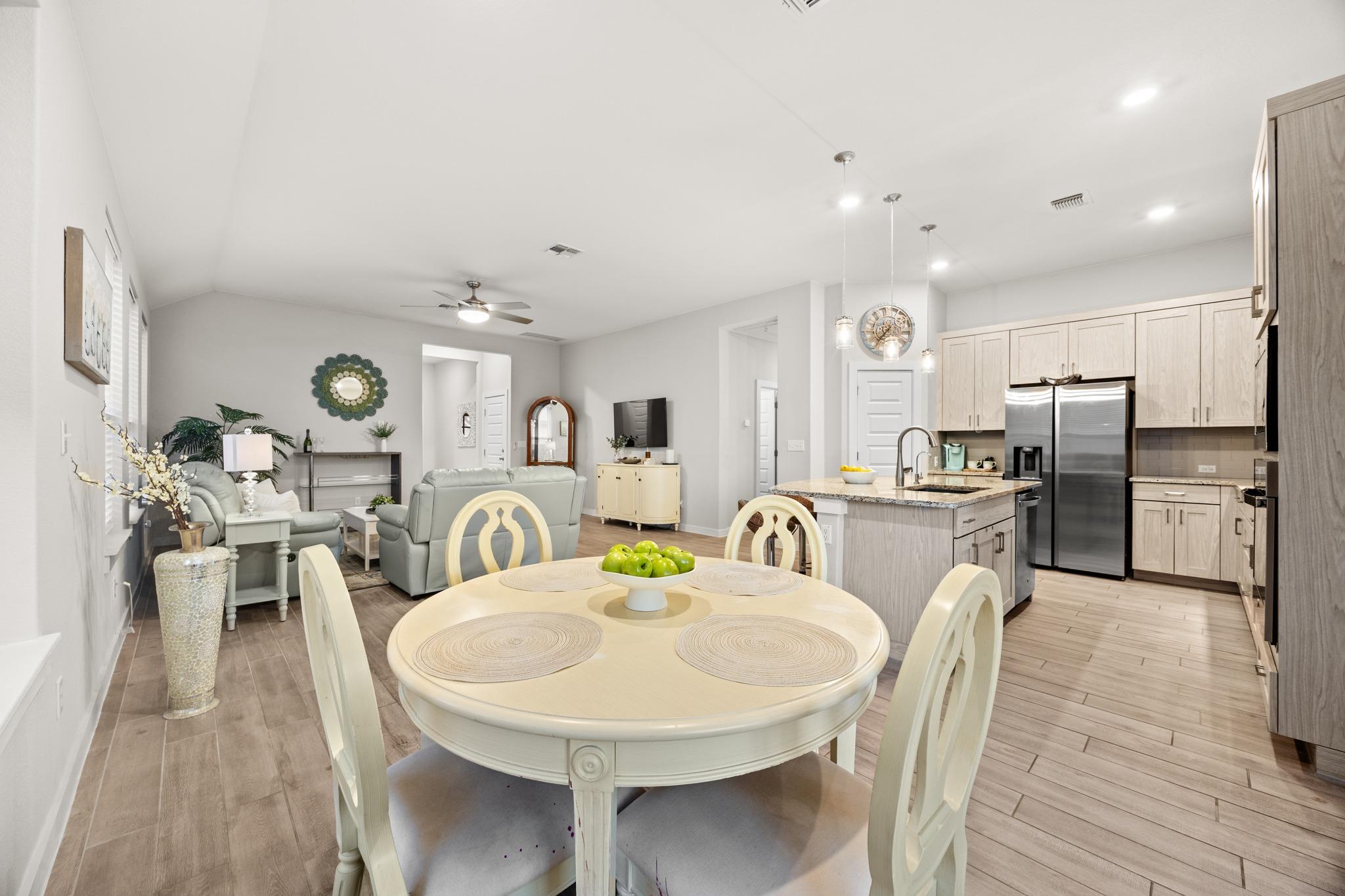 2005 Stirling St, Leander, TX 78641