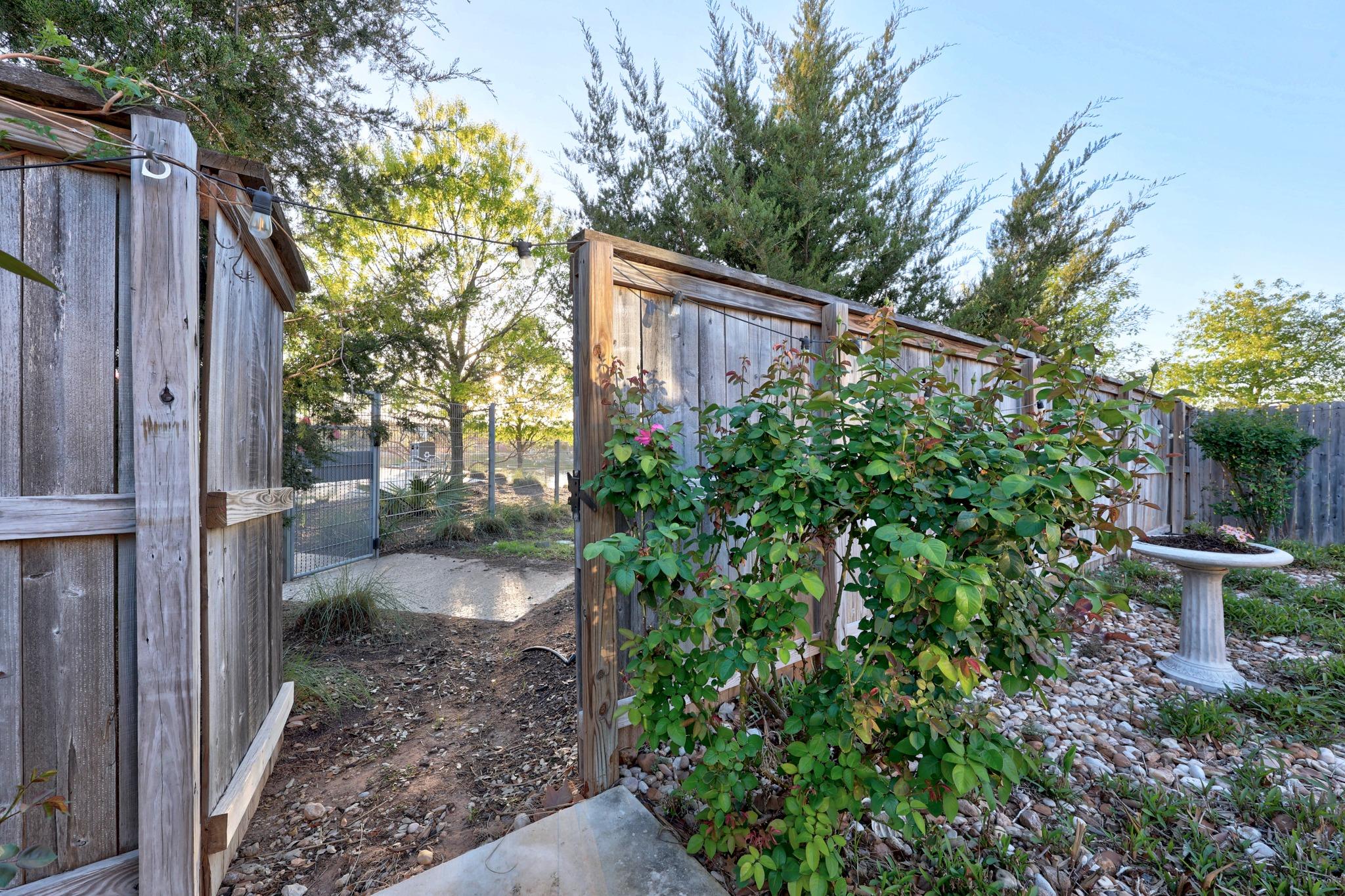 2005 Stirling St, Leander, TX 78641