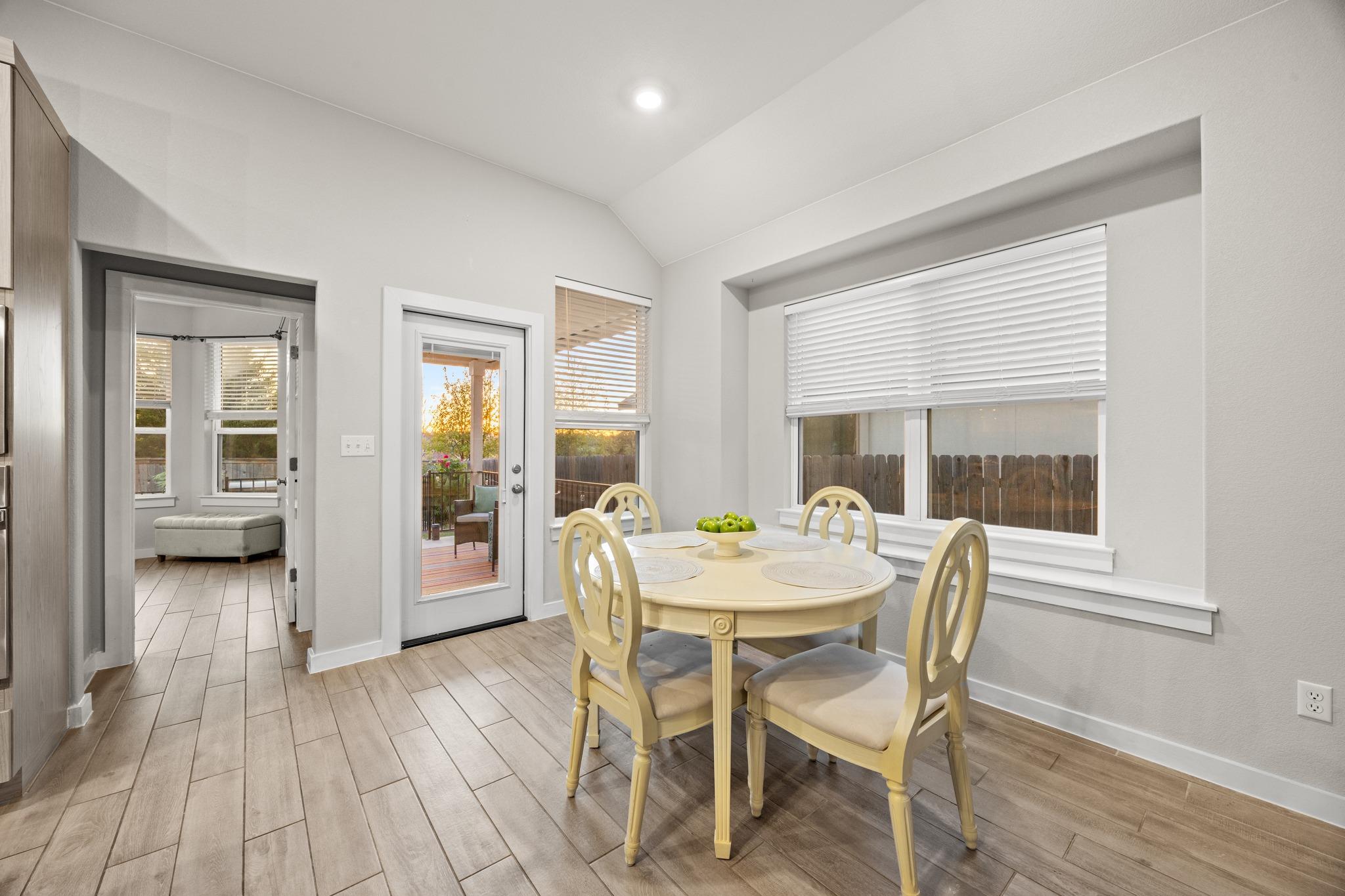 2005 Stirling St, Leander, TX 78641