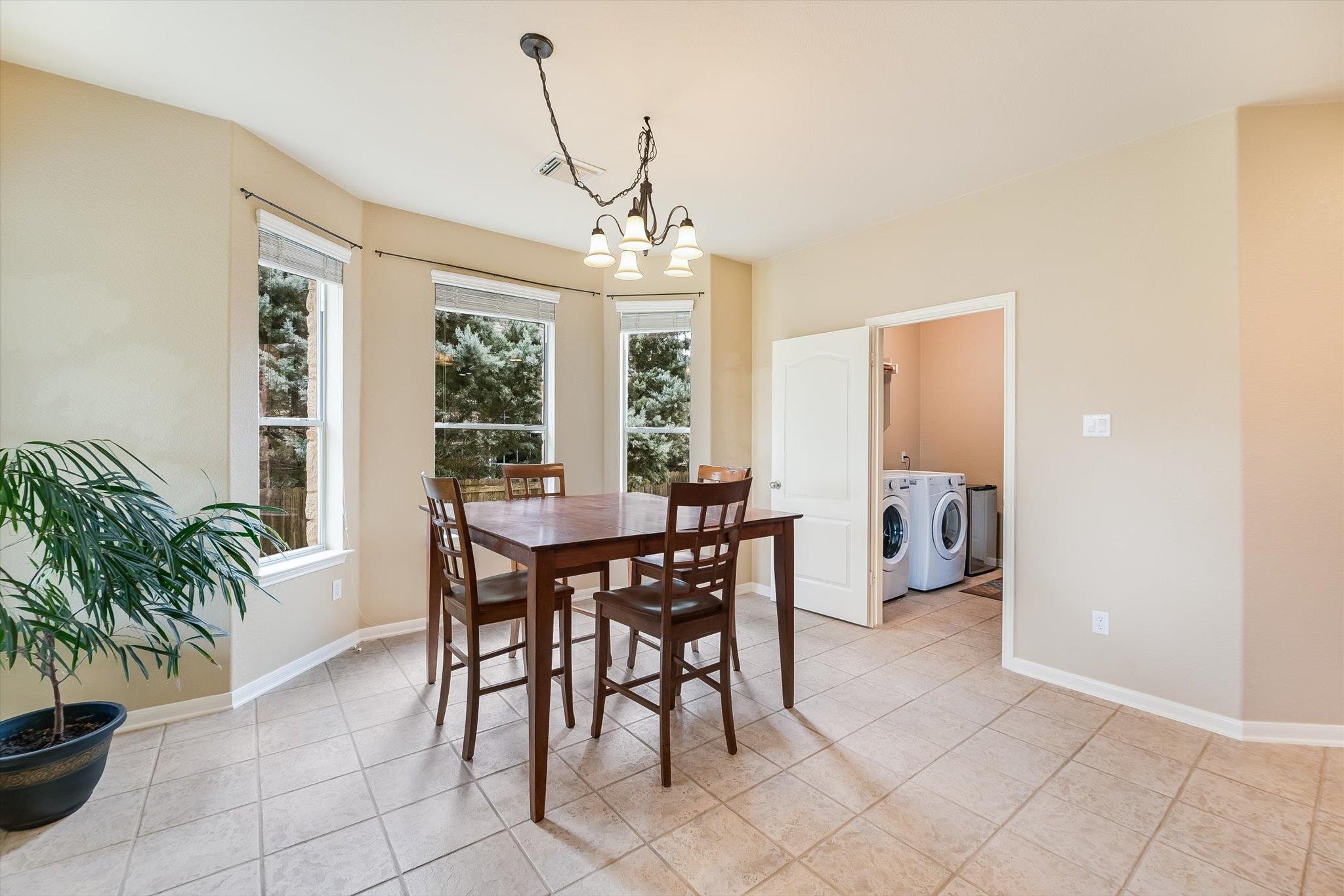 221 Abbey Dr, Austin, TX 78737