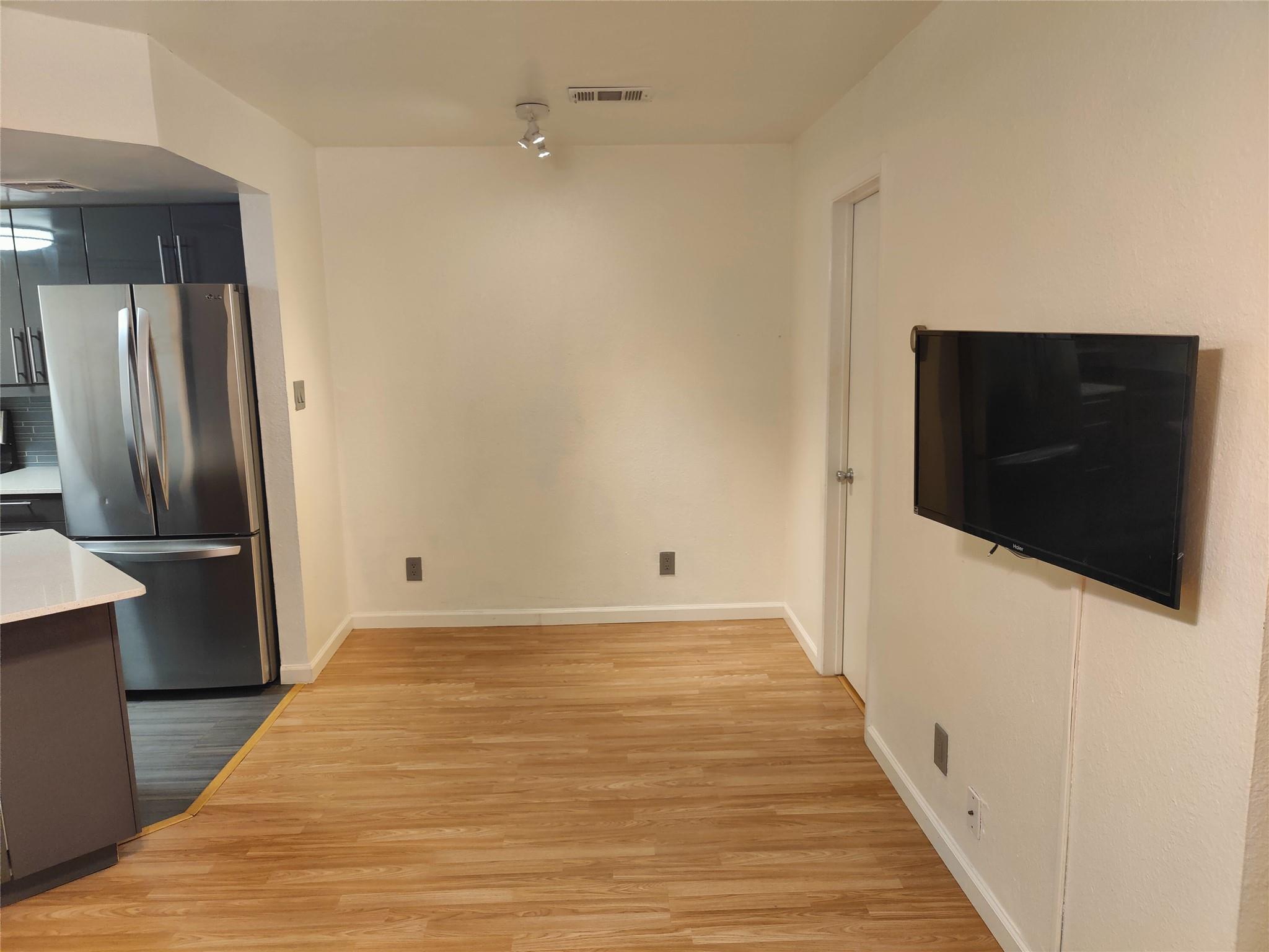 2500 Burleson Rd # 315, Austin, TX 78741