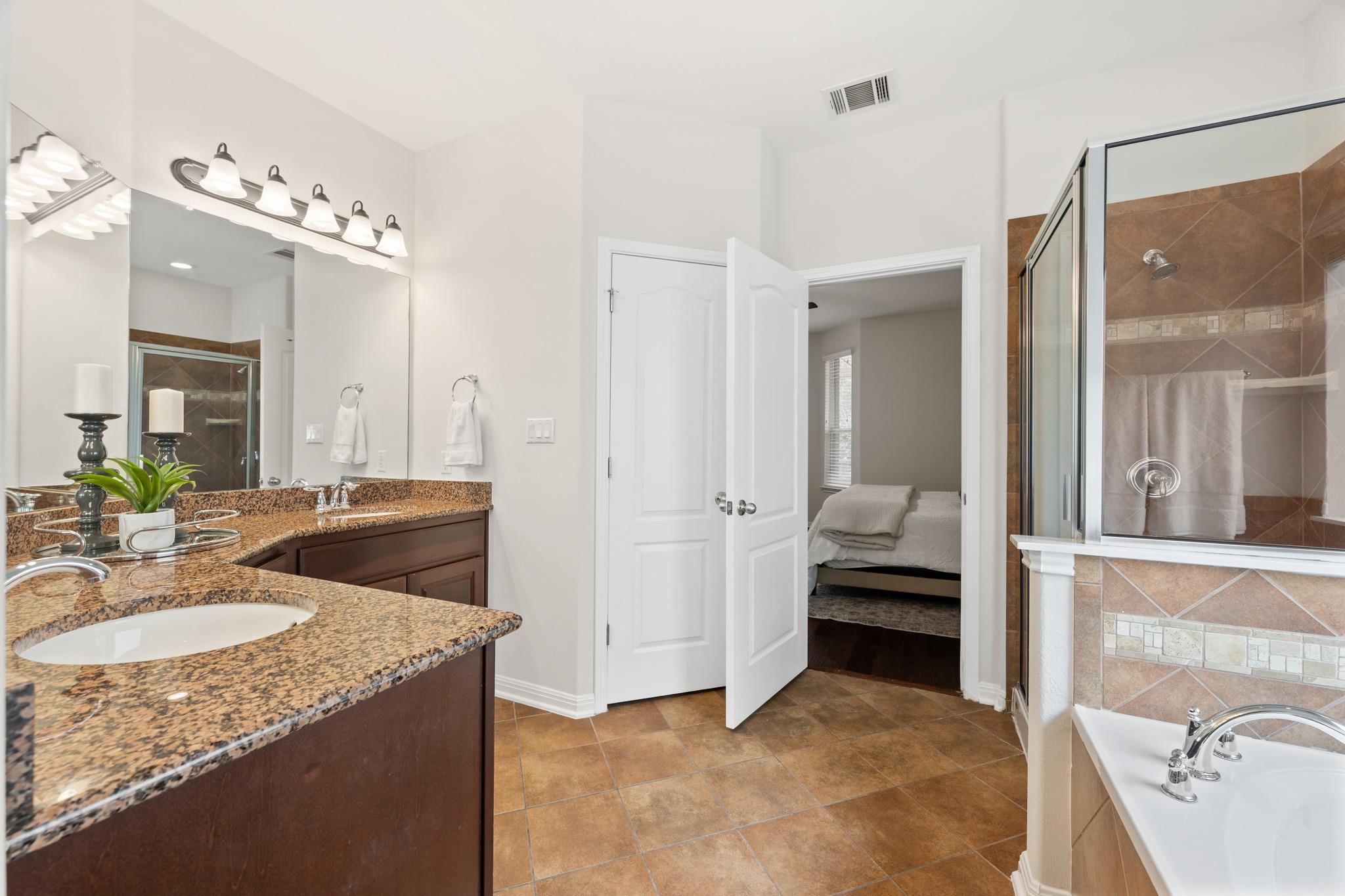 703 S Frontier Ln, Cedar Park, TX 78613