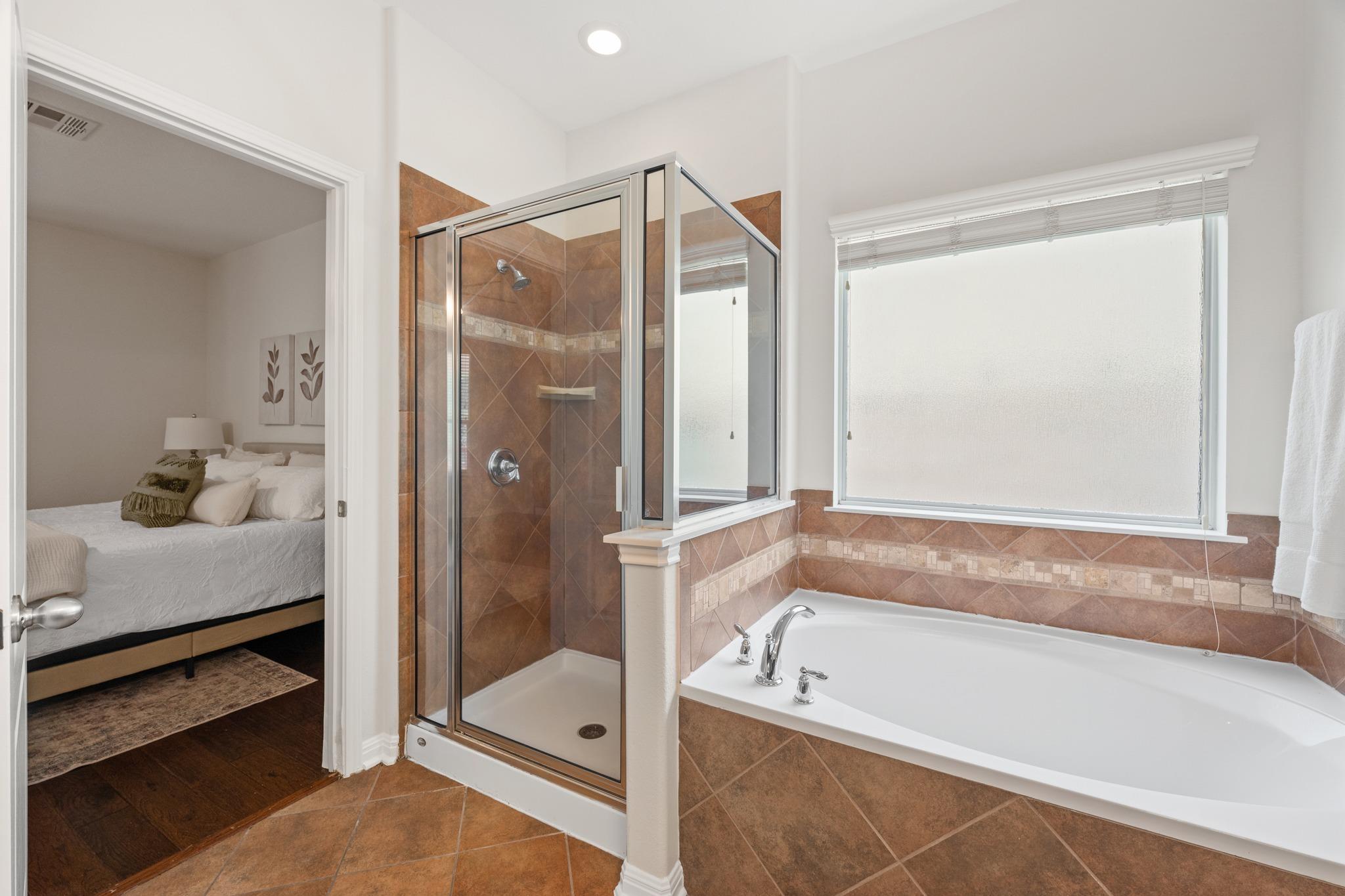 703 S Frontier Ln, Cedar Park, TX 78613