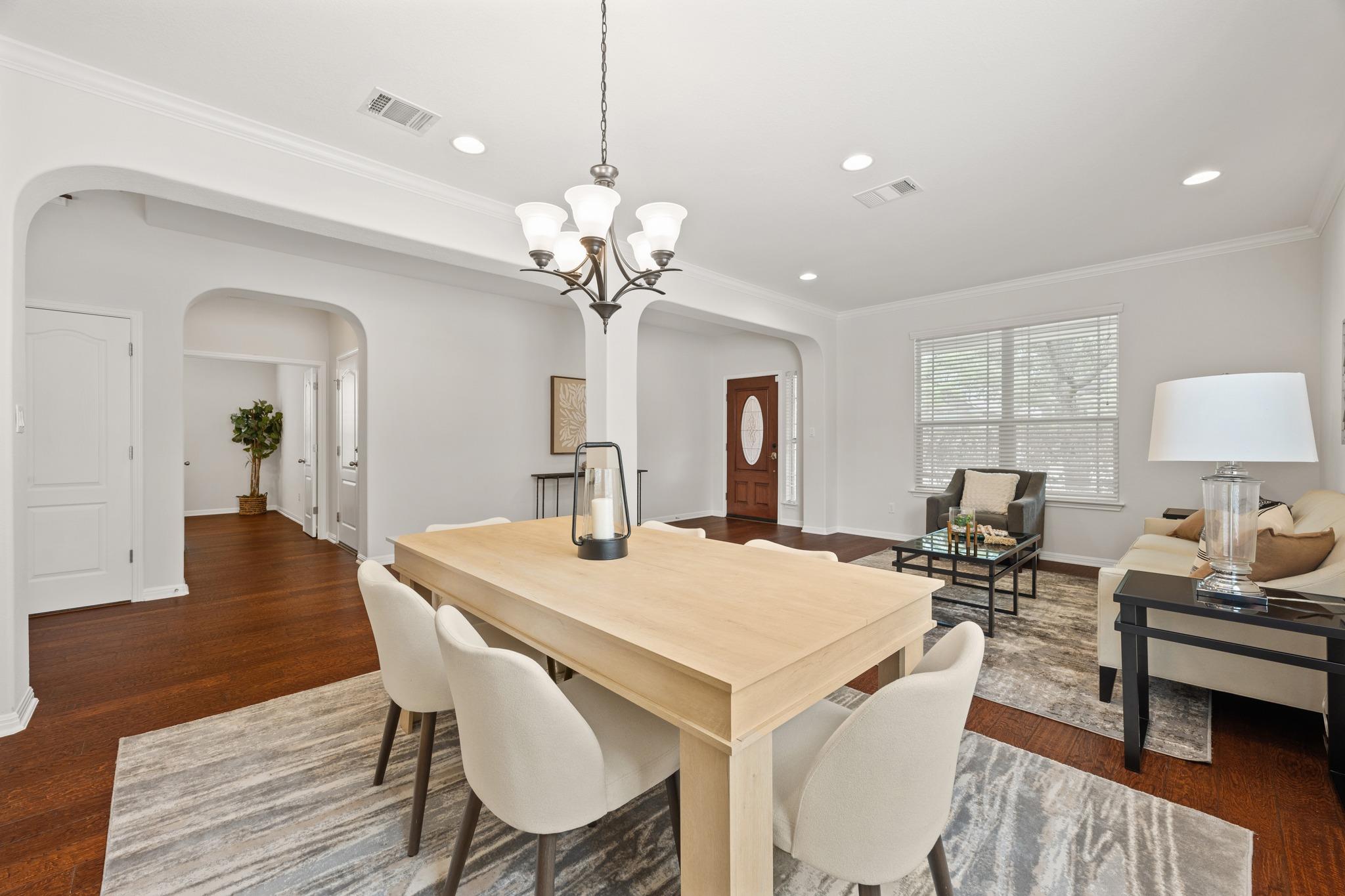 703 S Frontier Ln, Cedar Park, TX 78613