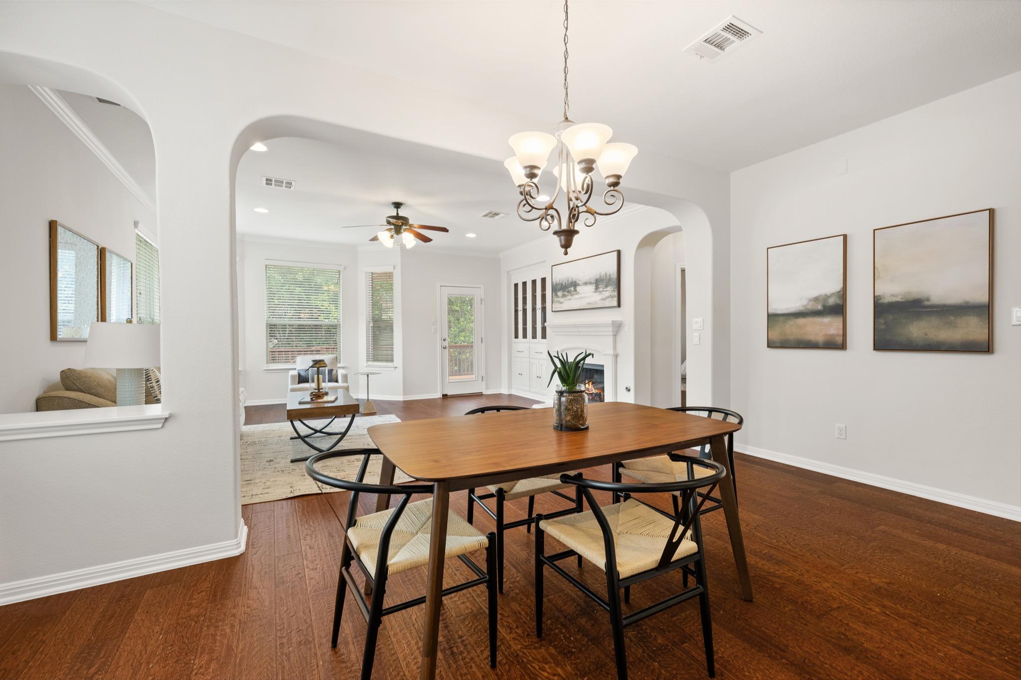 703 S Frontier Ln, Cedar Park, TX 78613