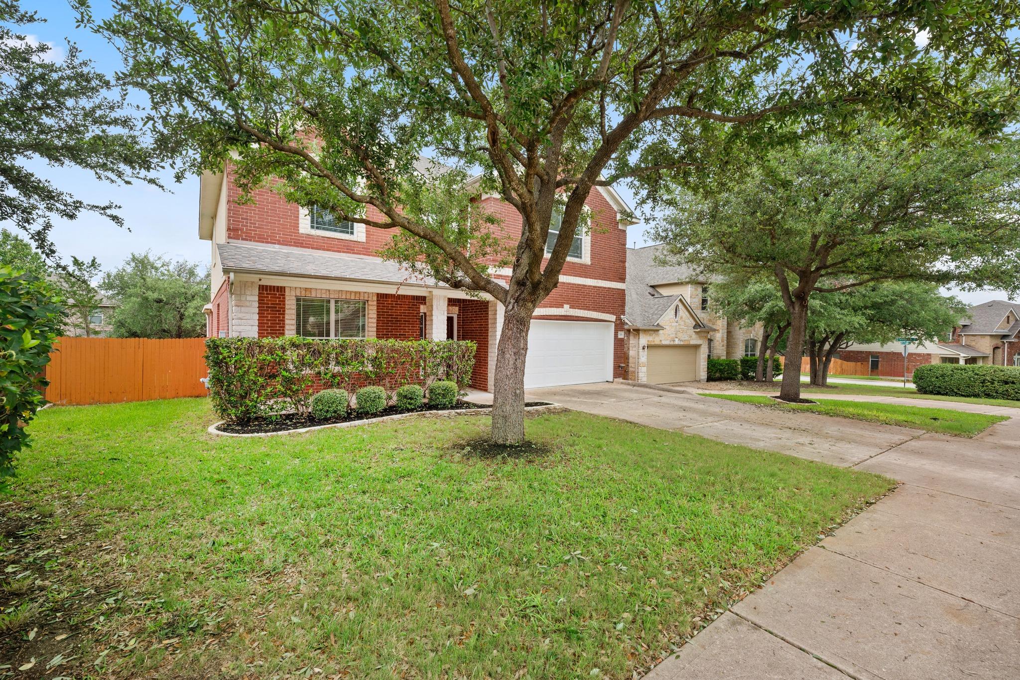 703 S Frontier Ln, Cedar Park, TX 78613
