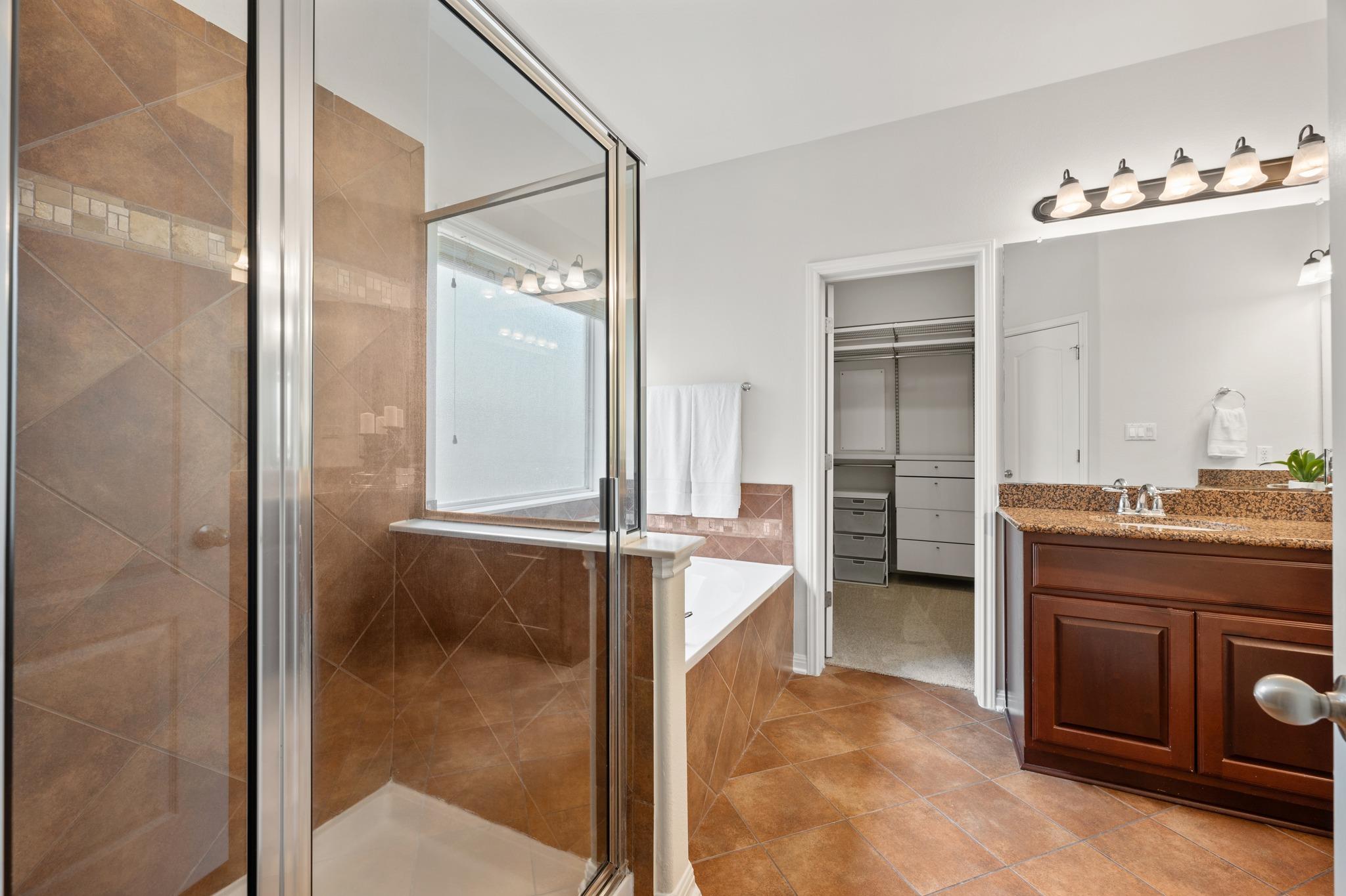 703 S Frontier Ln, Cedar Park, TX 78613