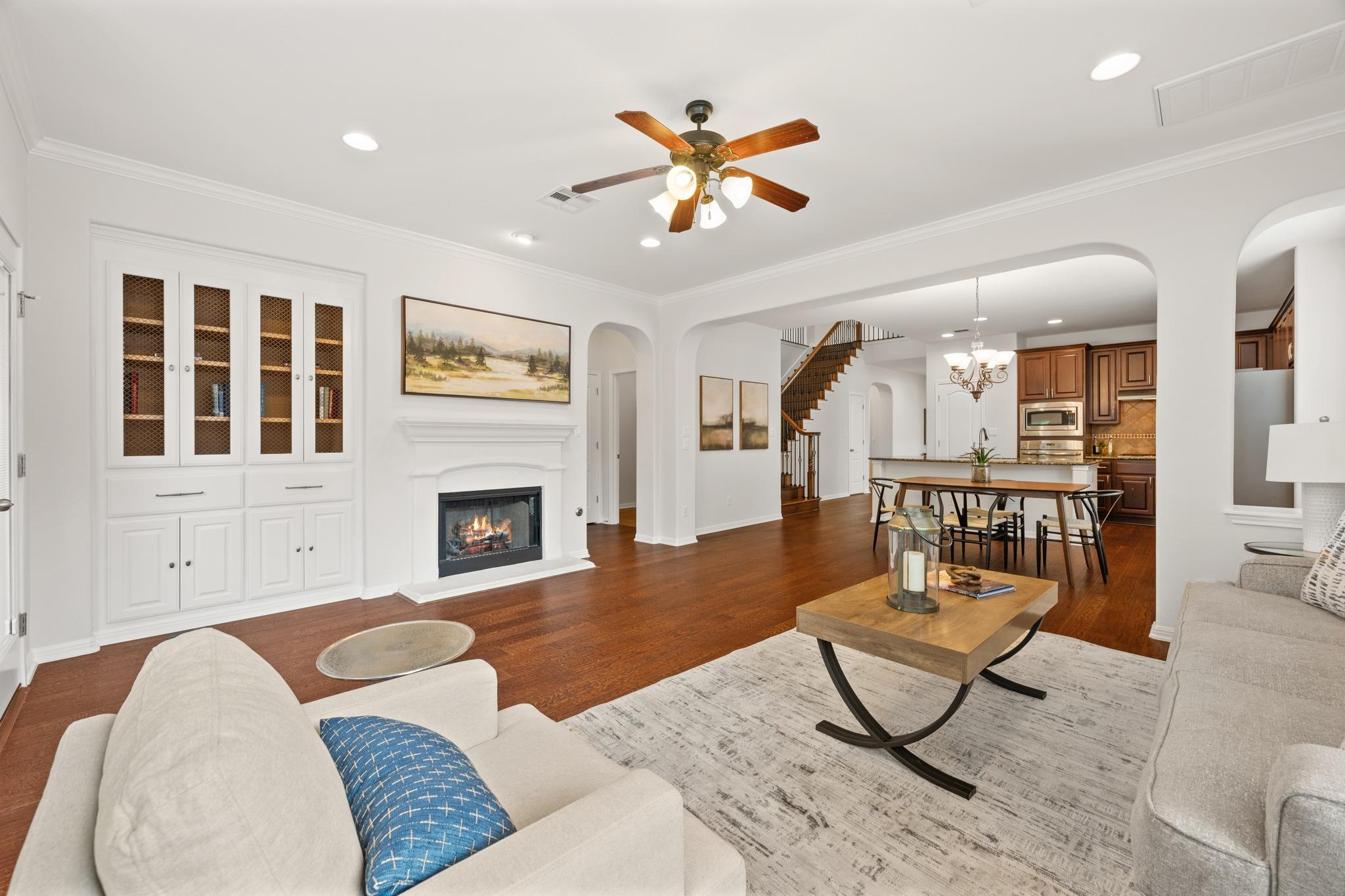 703 S Frontier Ln, Cedar Park, TX 78613