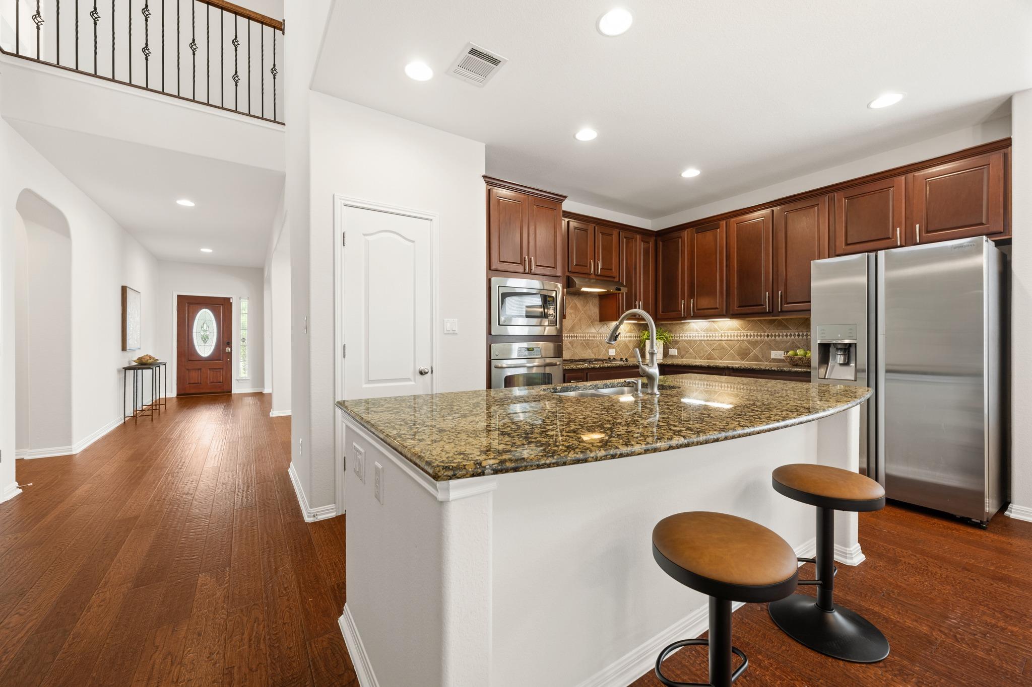 703 S Frontier Ln, Cedar Park, TX 78613