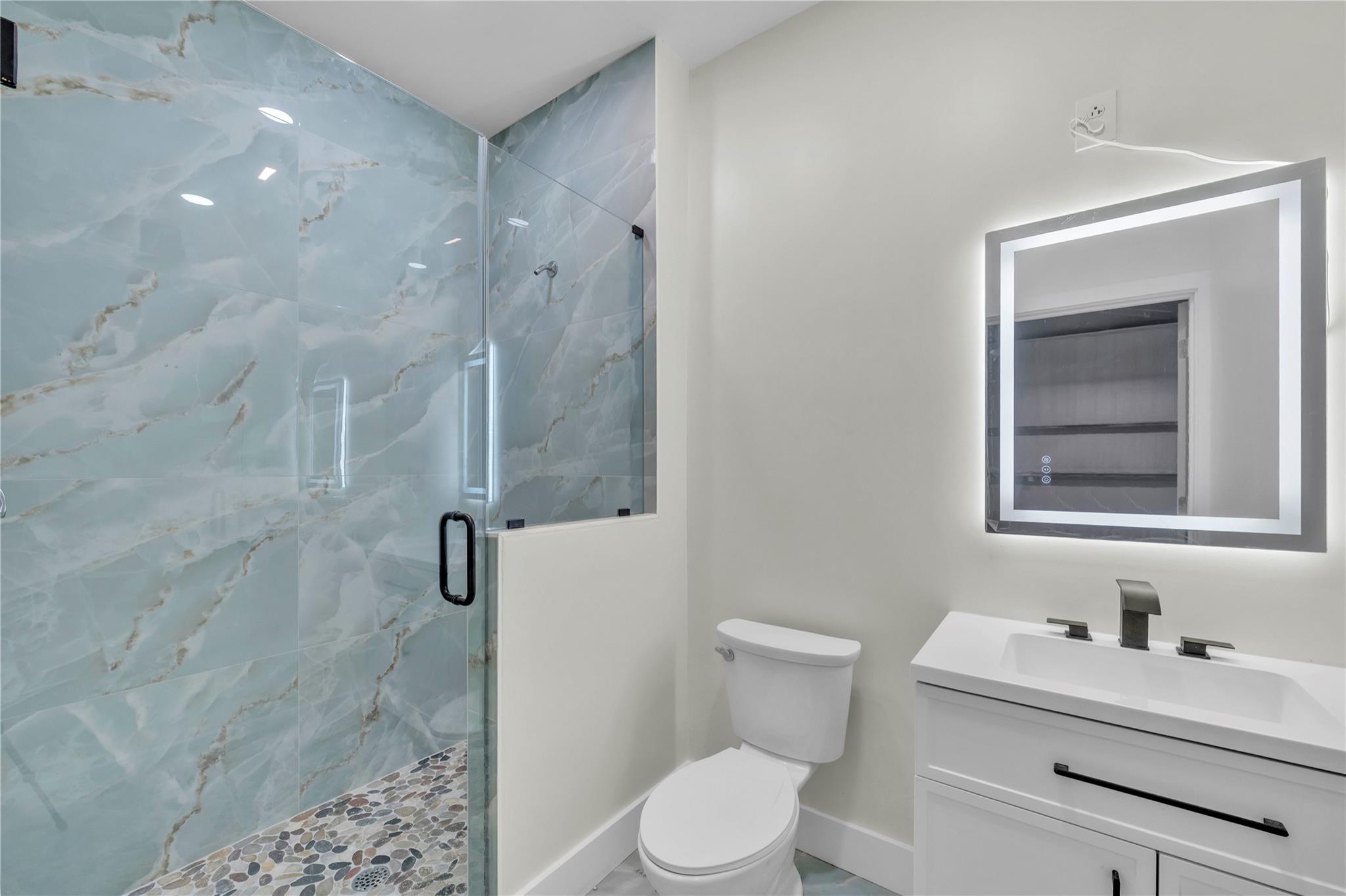 779 County Road 329 Rd, Granger, TX 76530