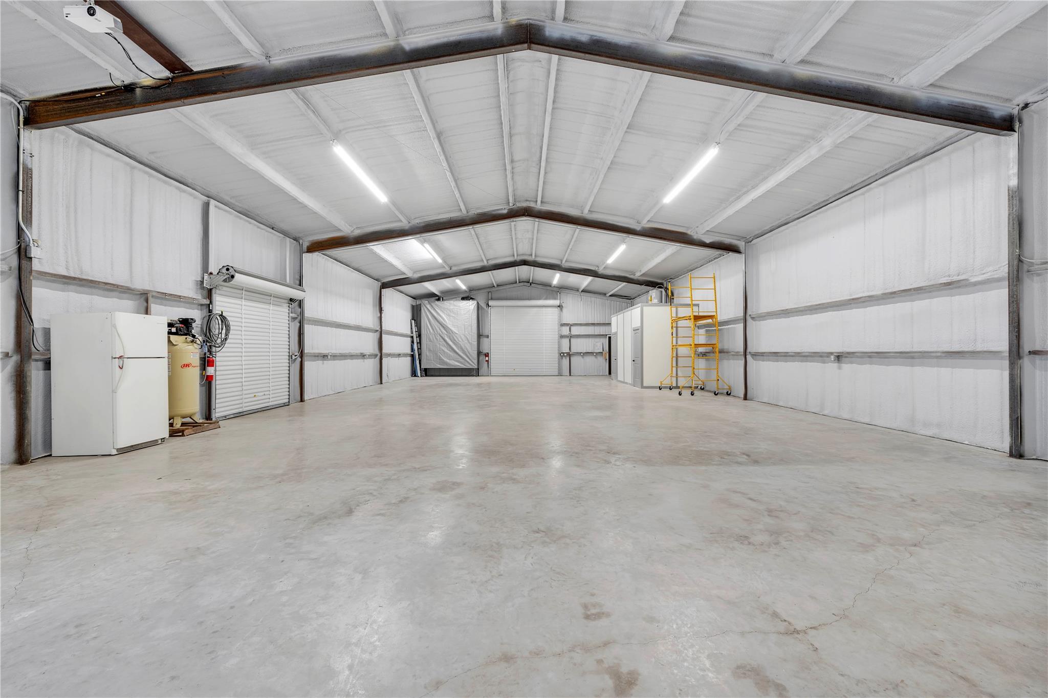 779 County Road 329 Rd, Granger, TX 76530