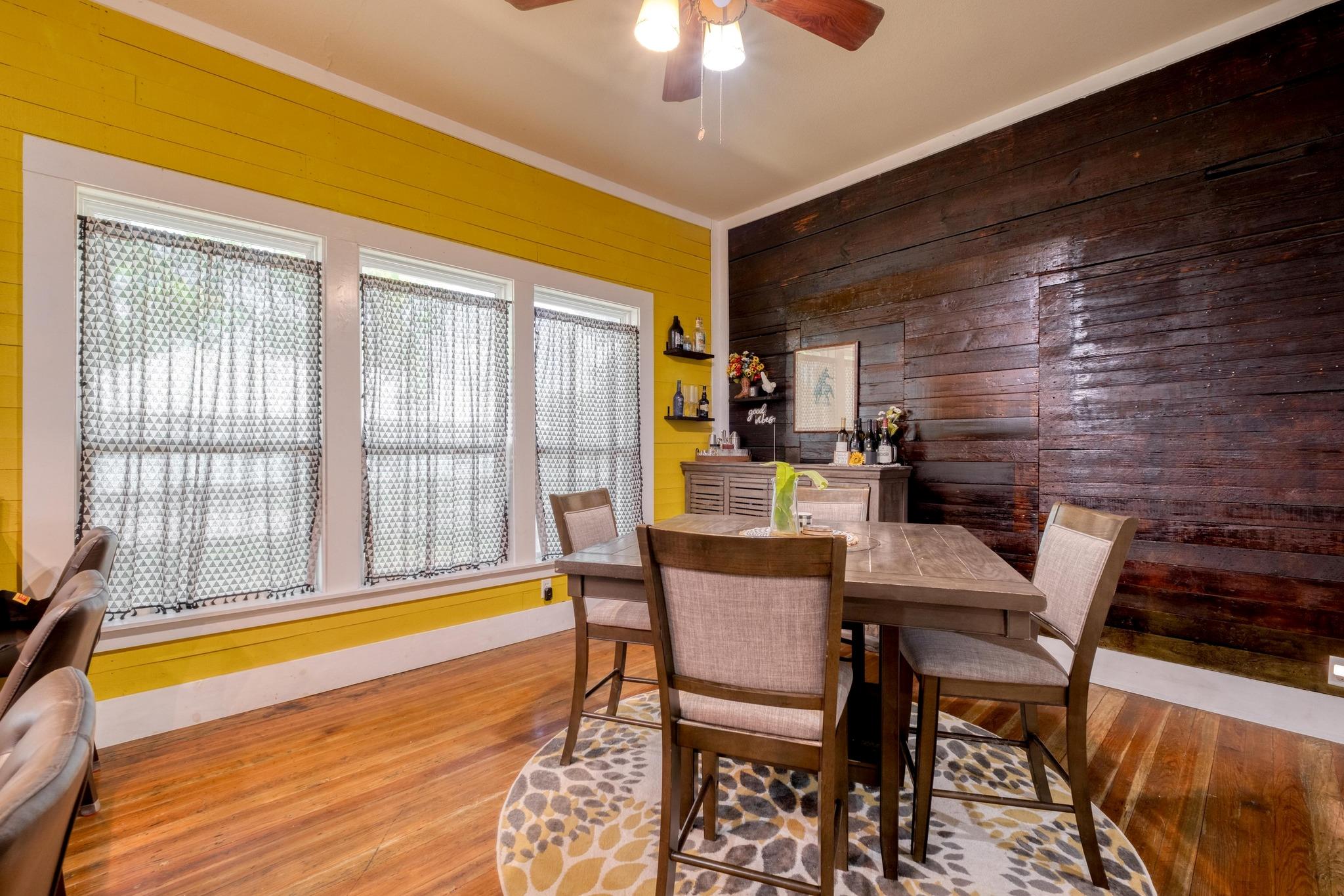 107 N Brazos St, Granger, TX 76530