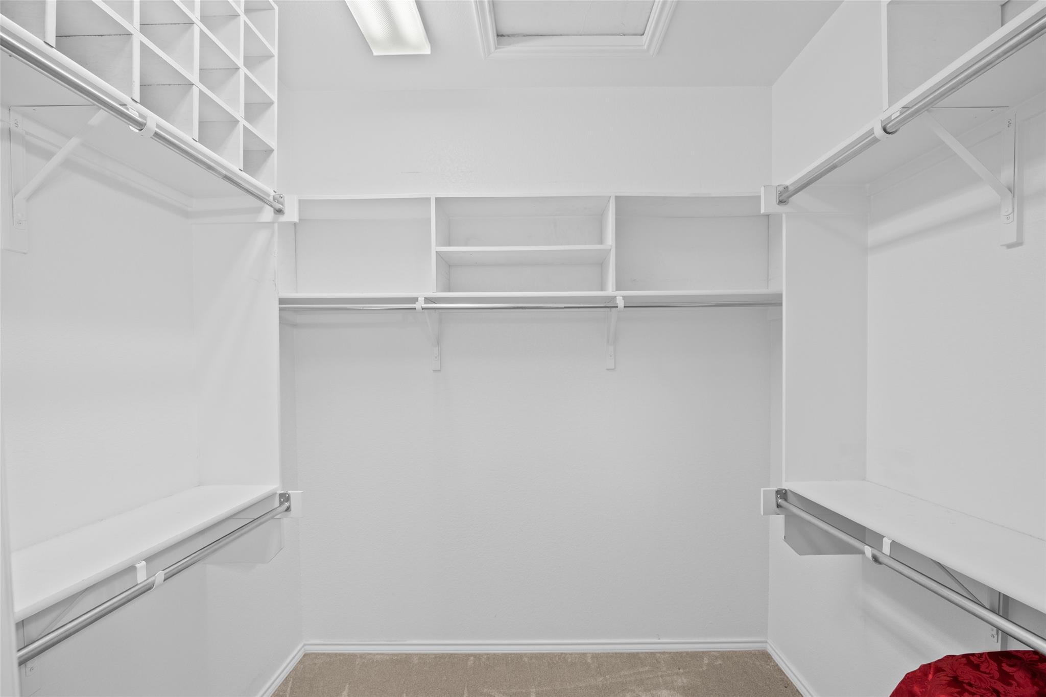 319 Essex Ln, Georgetown, TX 78633