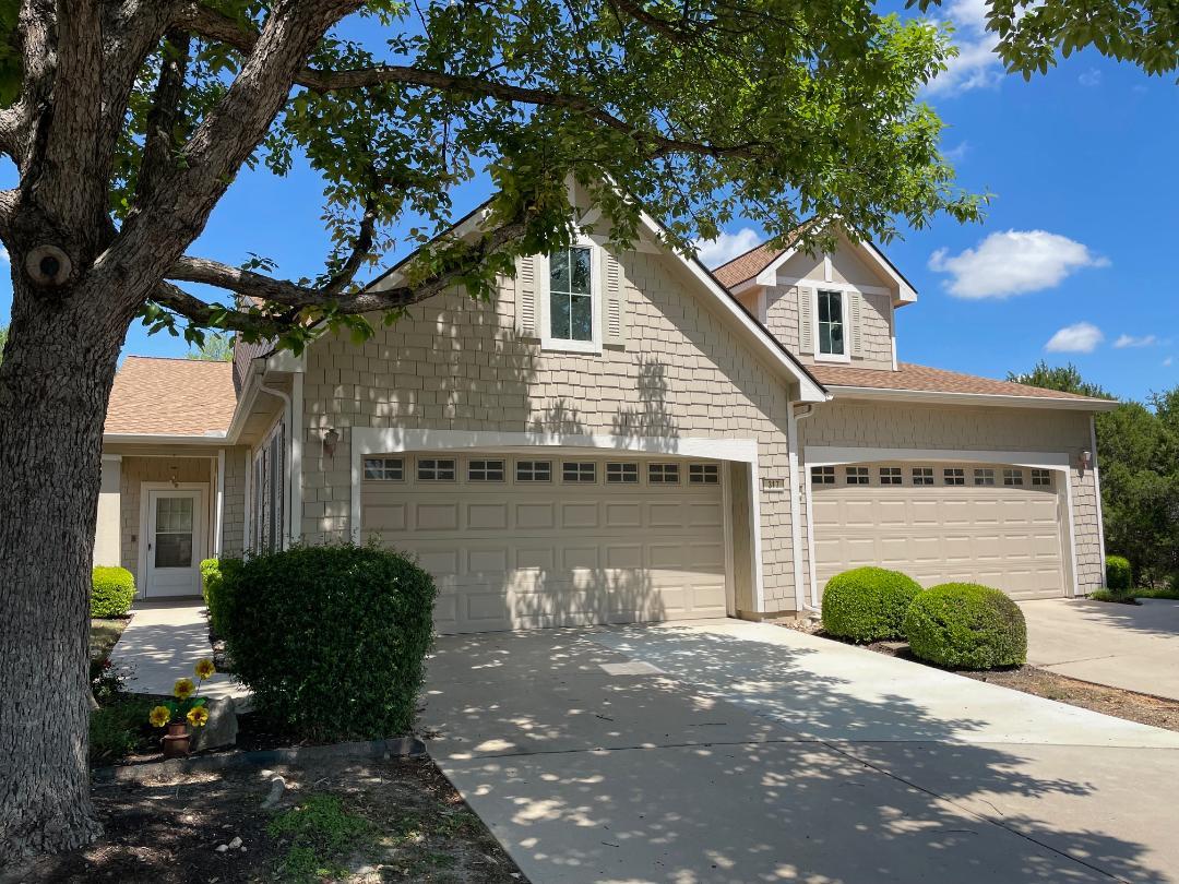 319 Essex Ln, Georgetown, TX 78633