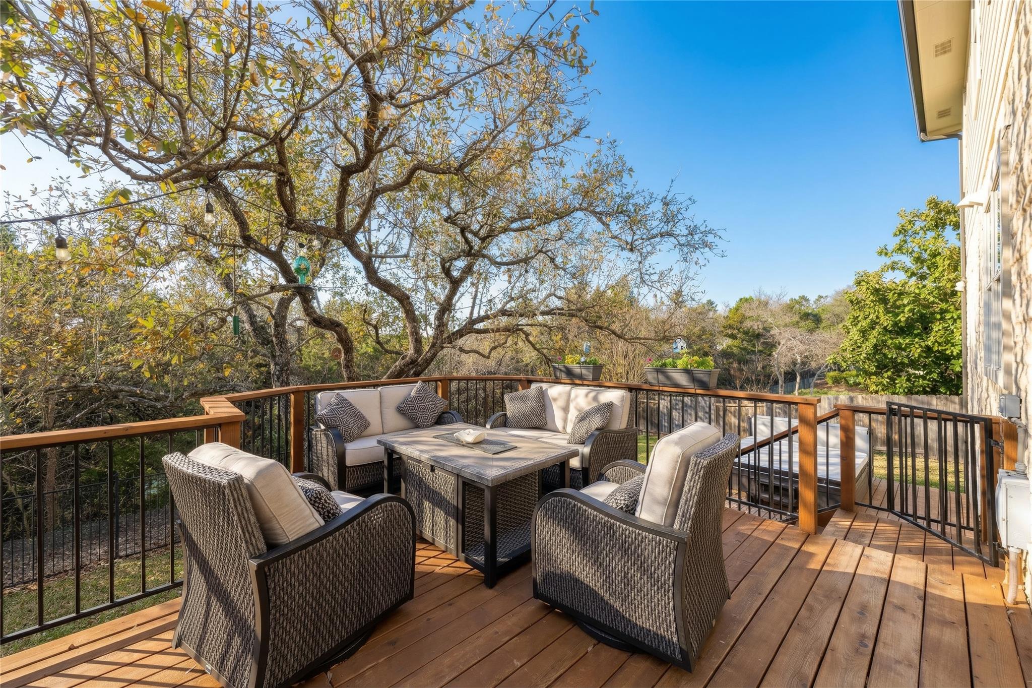 9568 Indigo Brush Dr, Austin, TX 78726