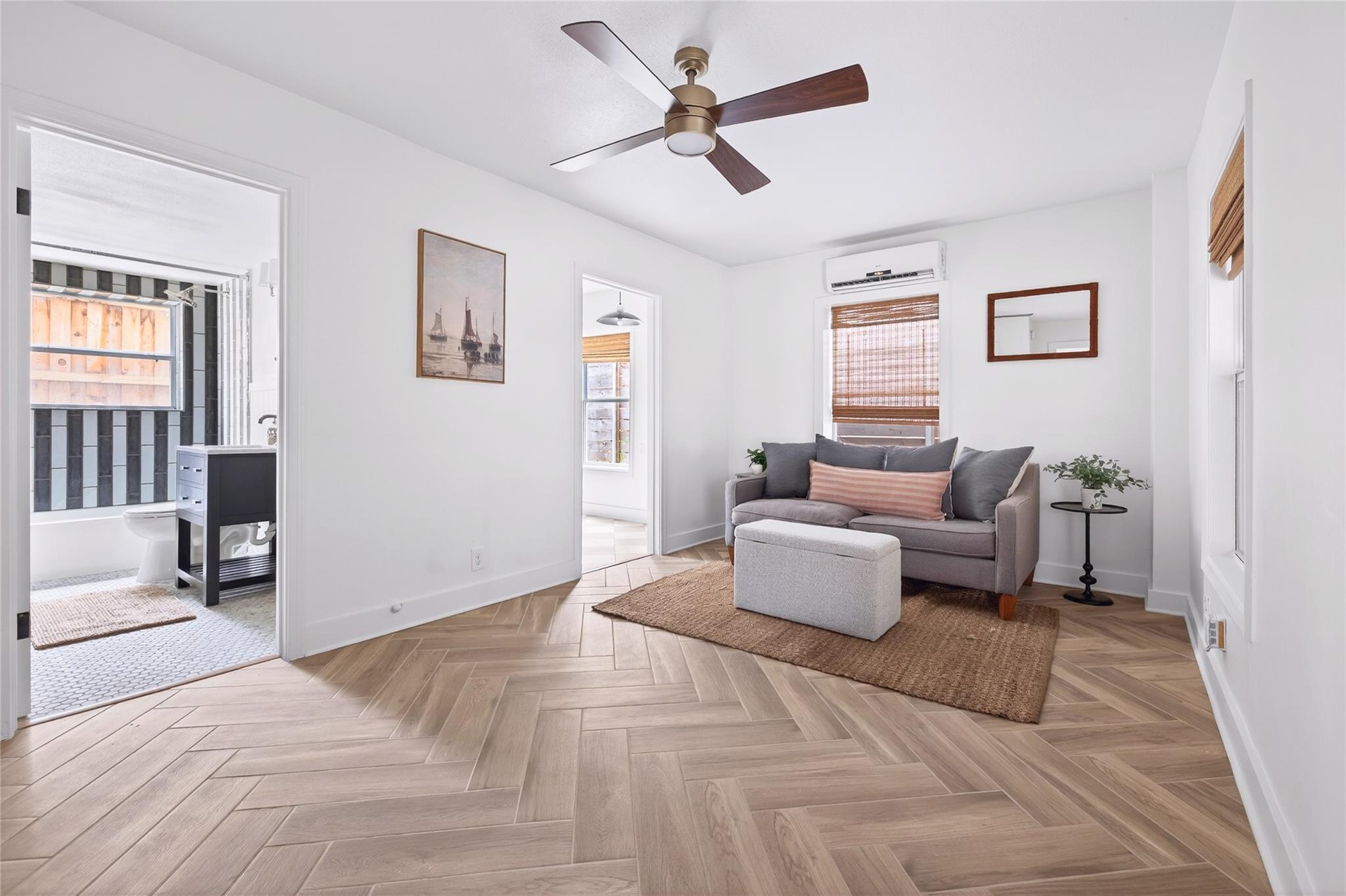 1706 PALMA PZ # A, Austin, TX 78703