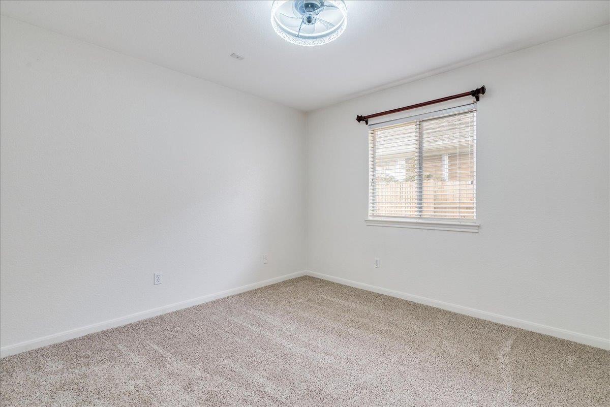 1903 Wood Glen Dr, Round Rock, TX 78681