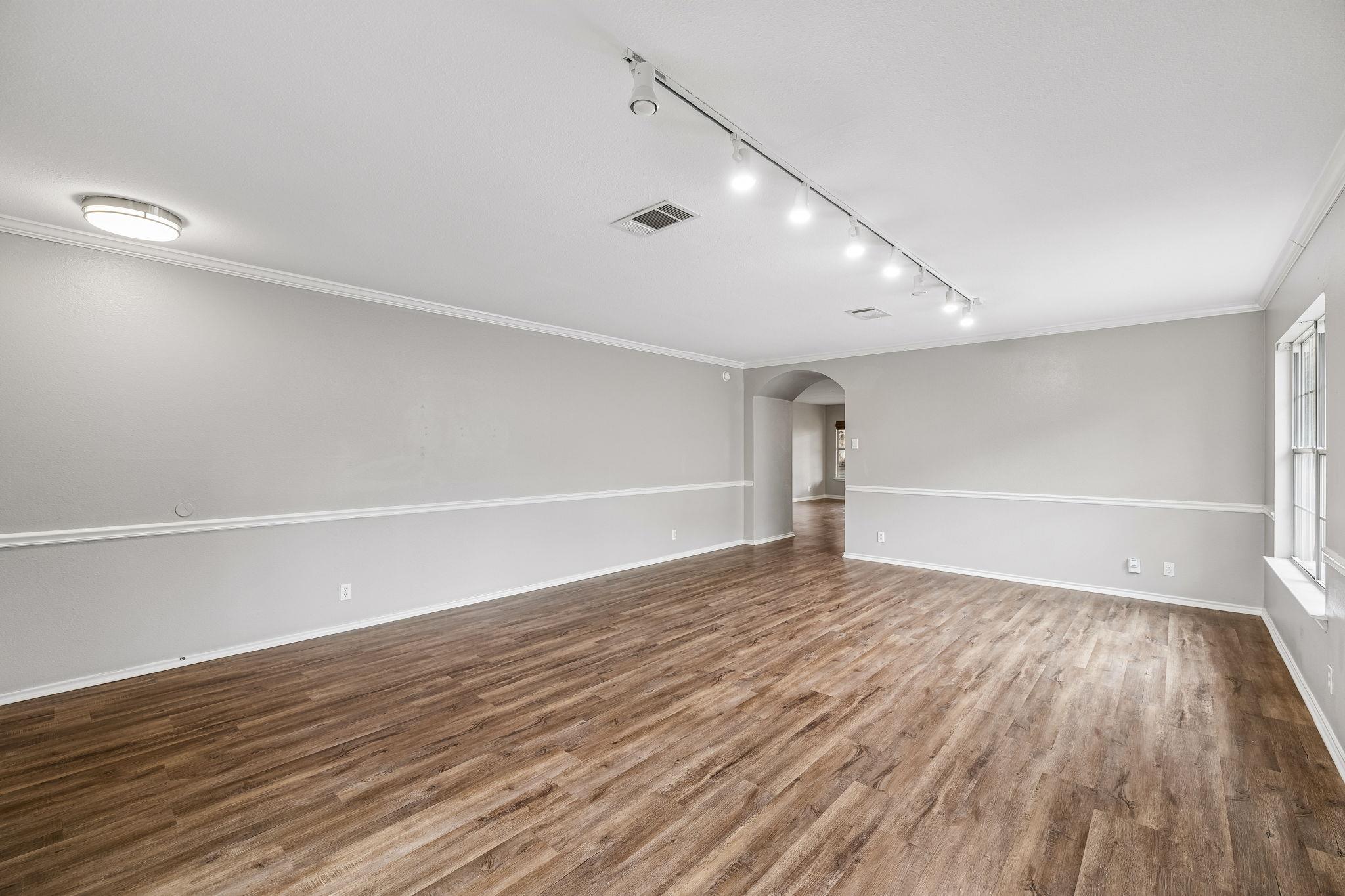 7419 Pusch Ridge Loop, Austin, TX 78749