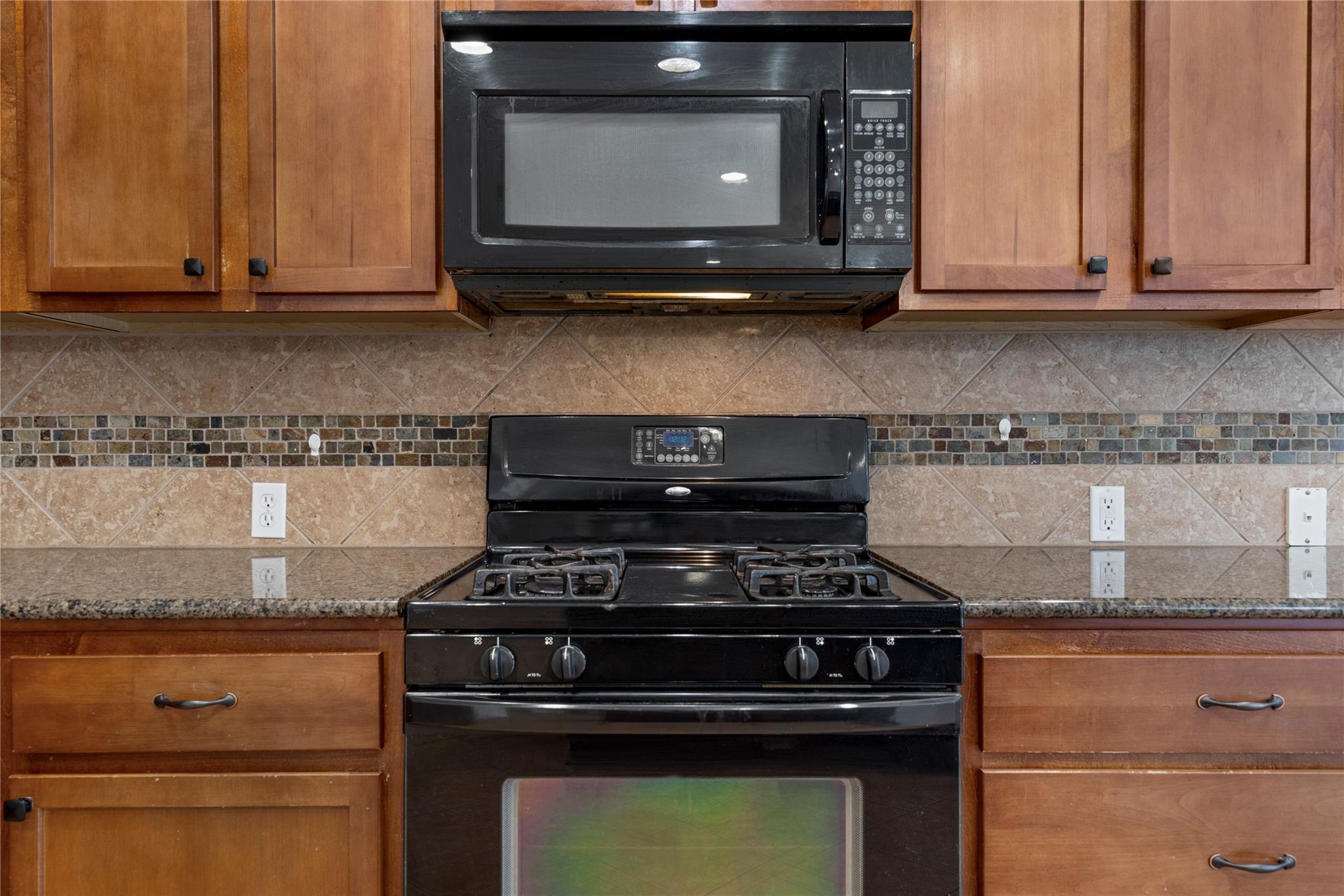 4205 Fairmeadow Dr, Round Rock, TX 78665