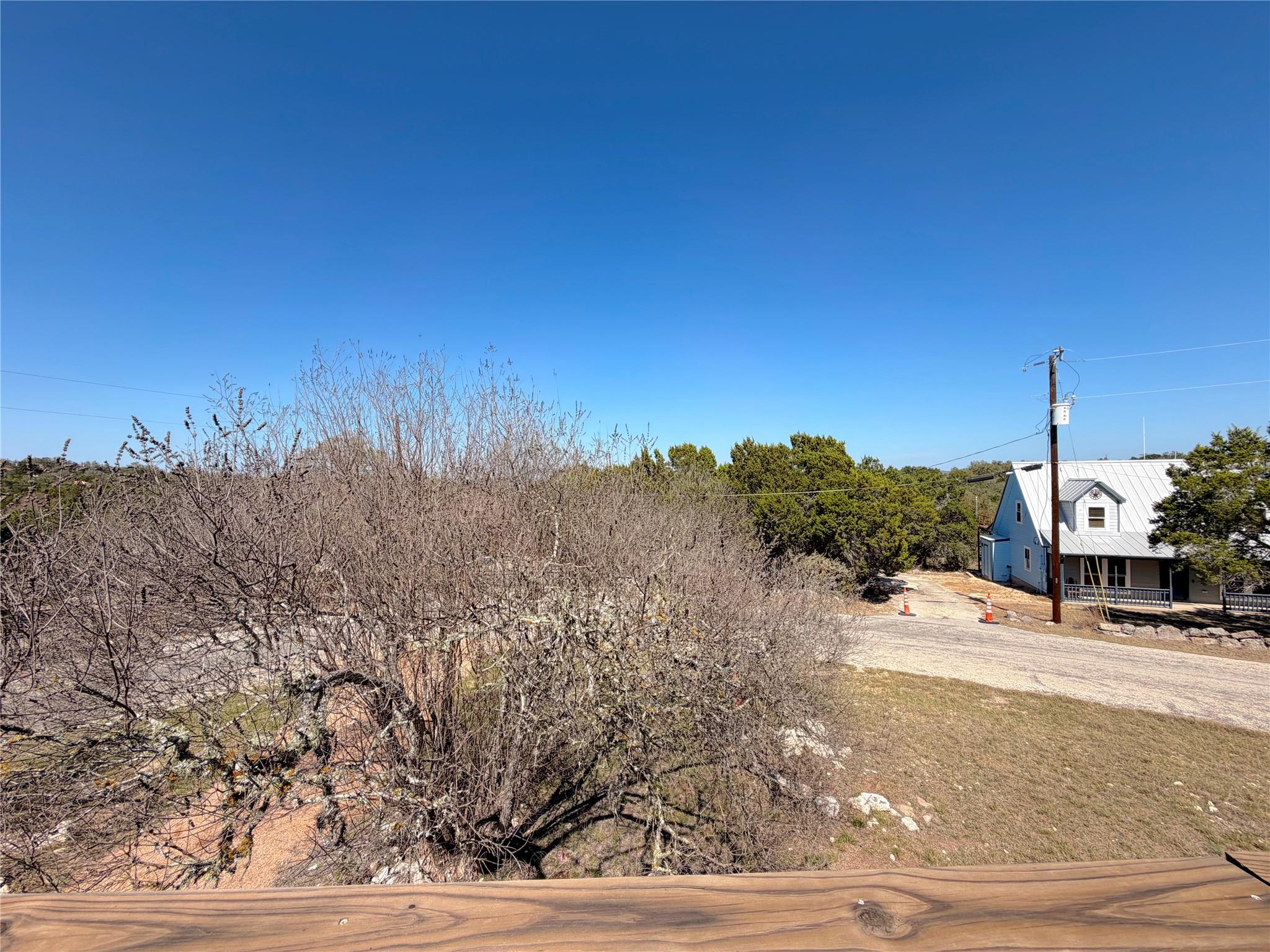 614 Red Oak Woods, Canyon Lake, TX 78133