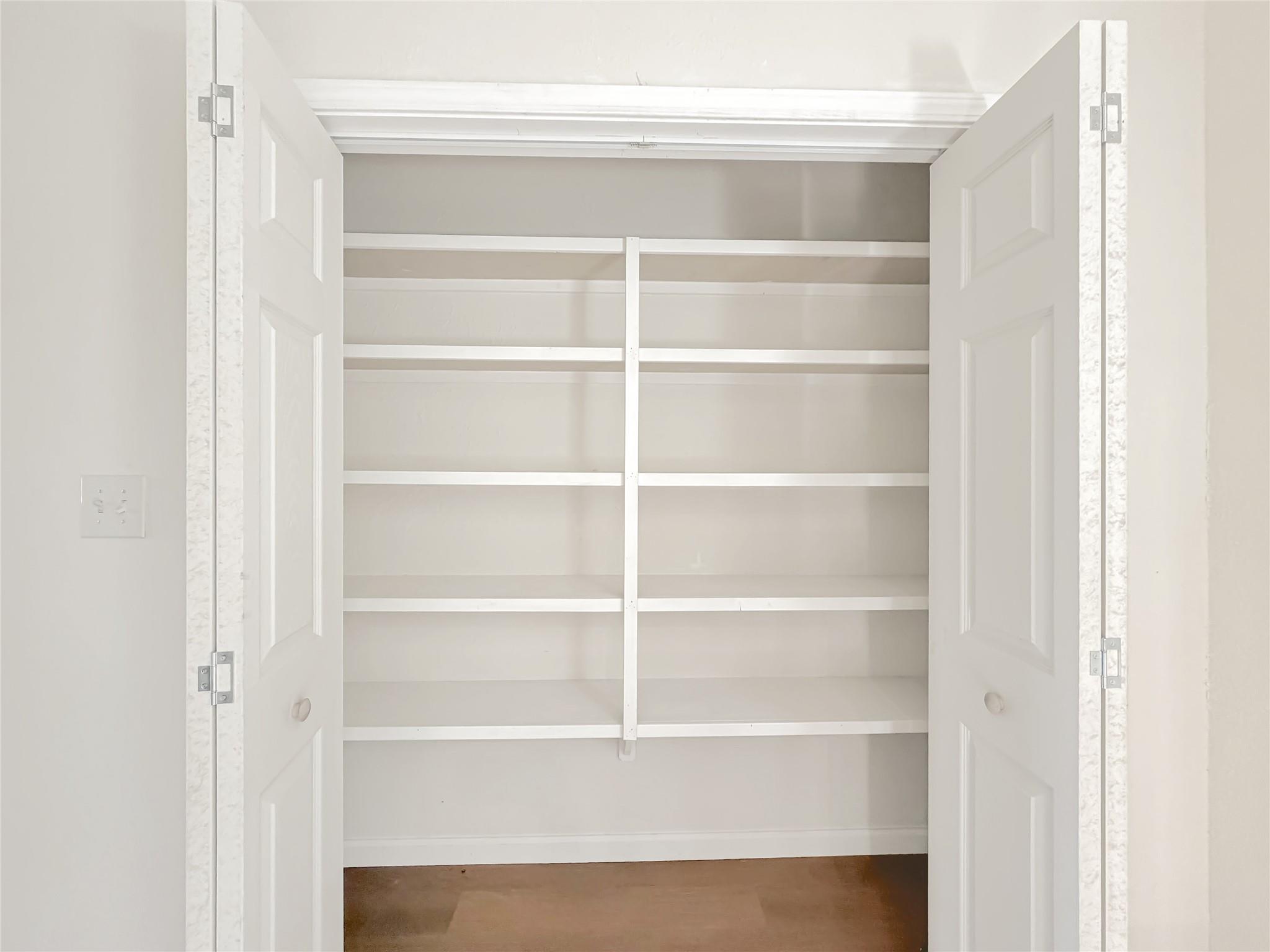 614 Red Oak Woods, Canyon Lake, TX 78133