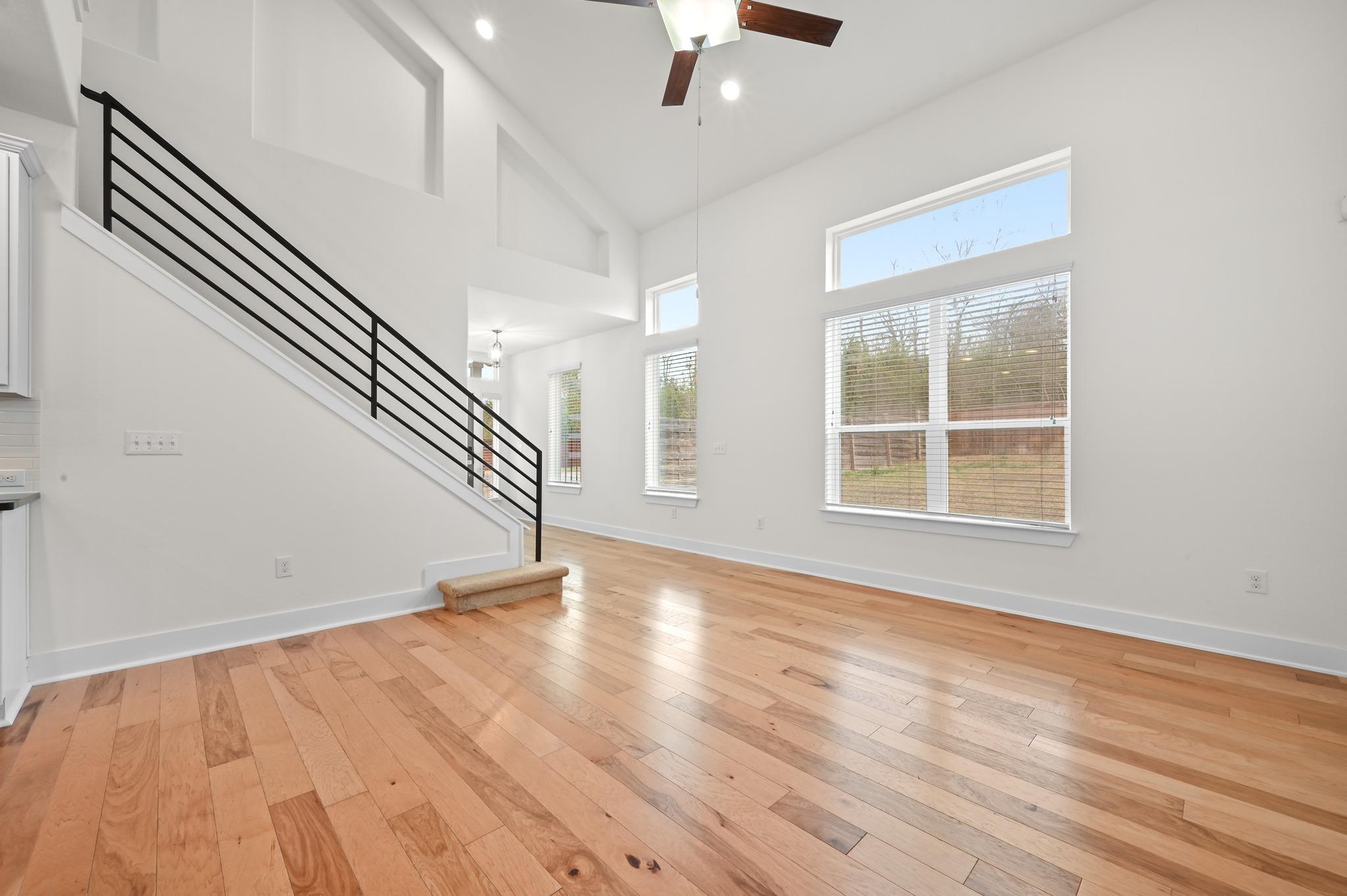 2204 THESEUS Pass, Austin, TX 78741