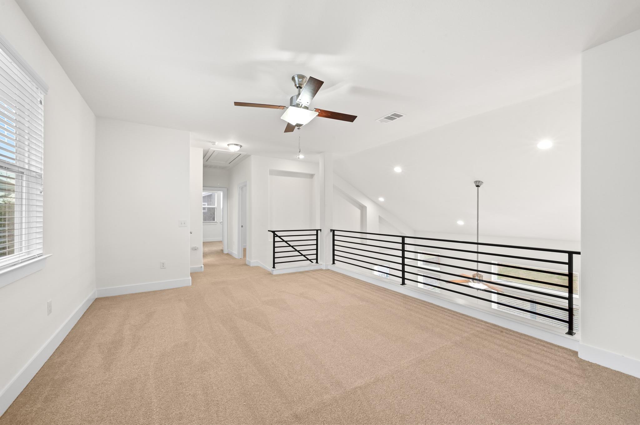 2204 THESEUS Pass, Austin, TX 78741