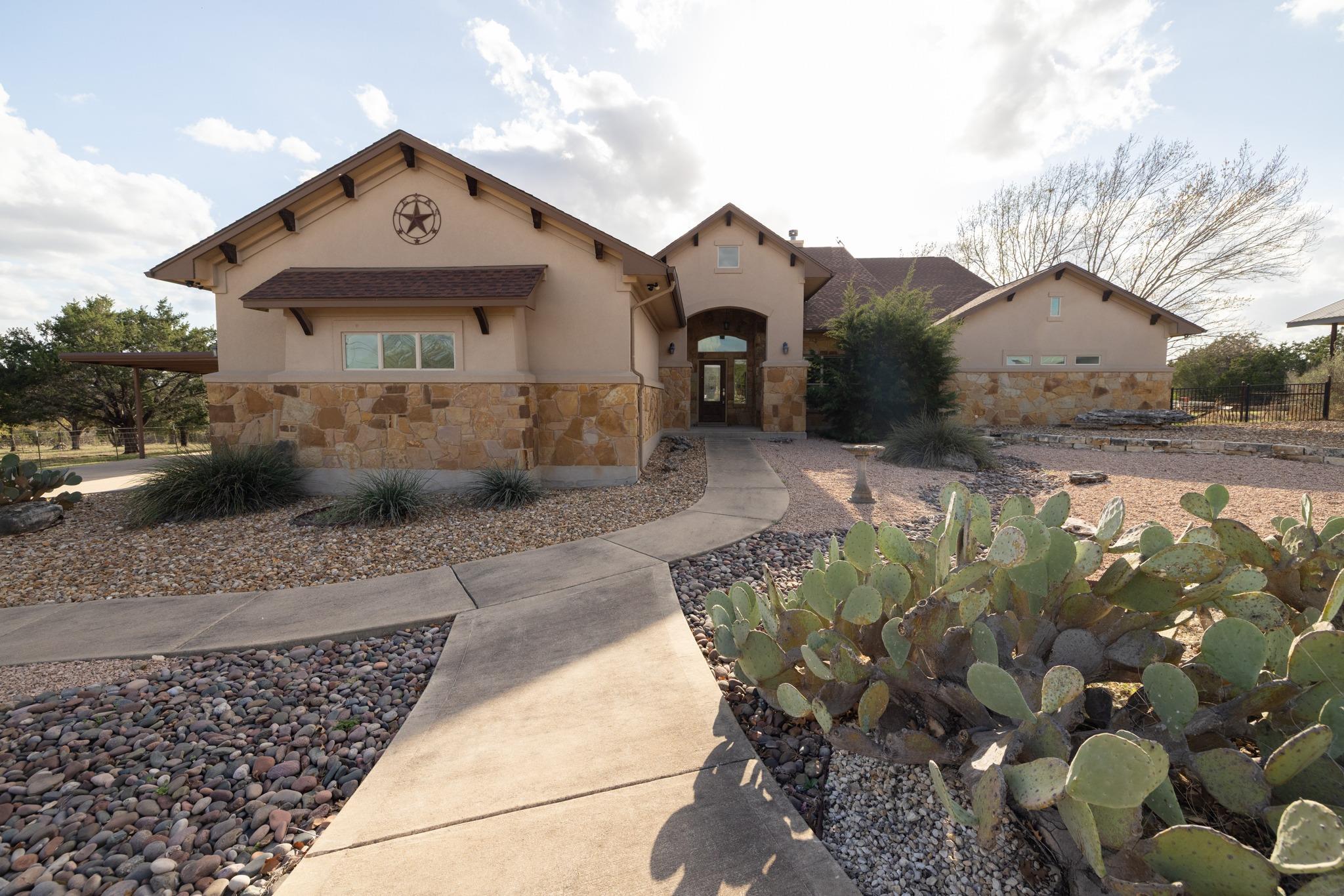 204 Skyline Rd, Georgetown, TX 78628