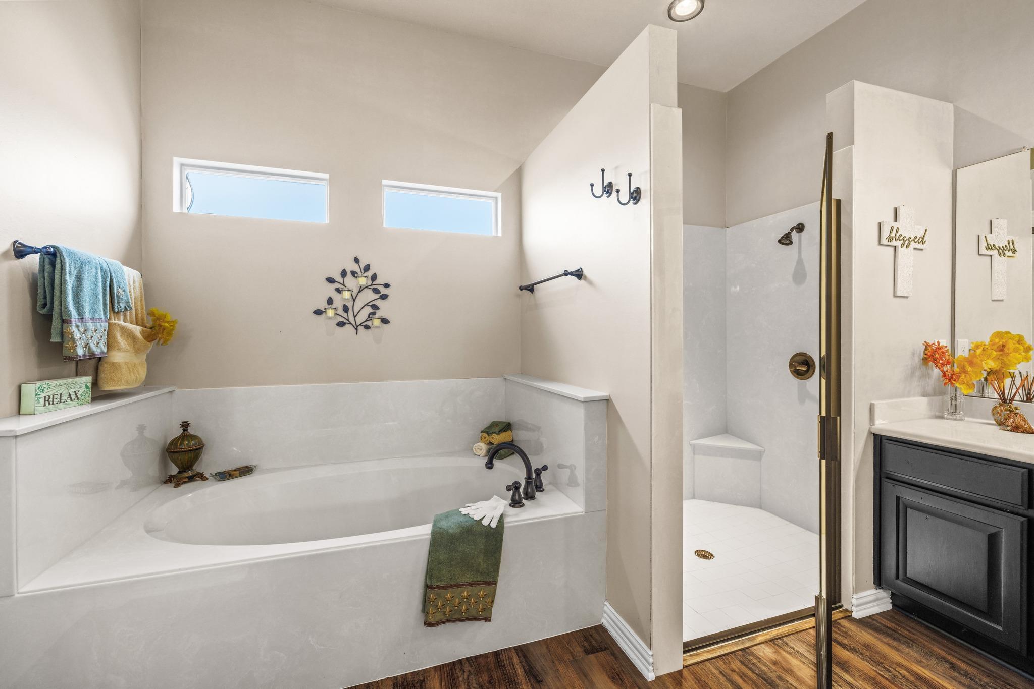 204 Skyline Rd, Georgetown, TX 78628