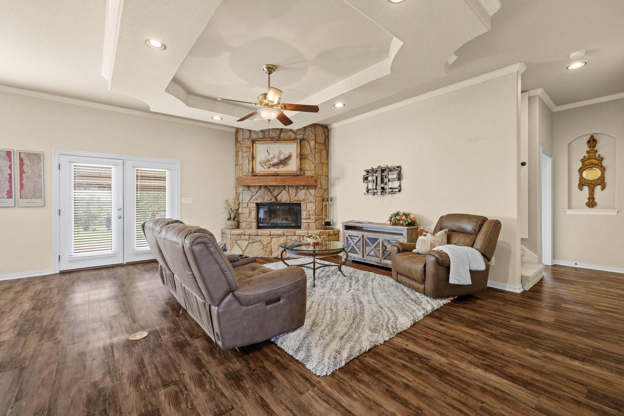 204 Skyline Rd, Georgetown, TX 78628