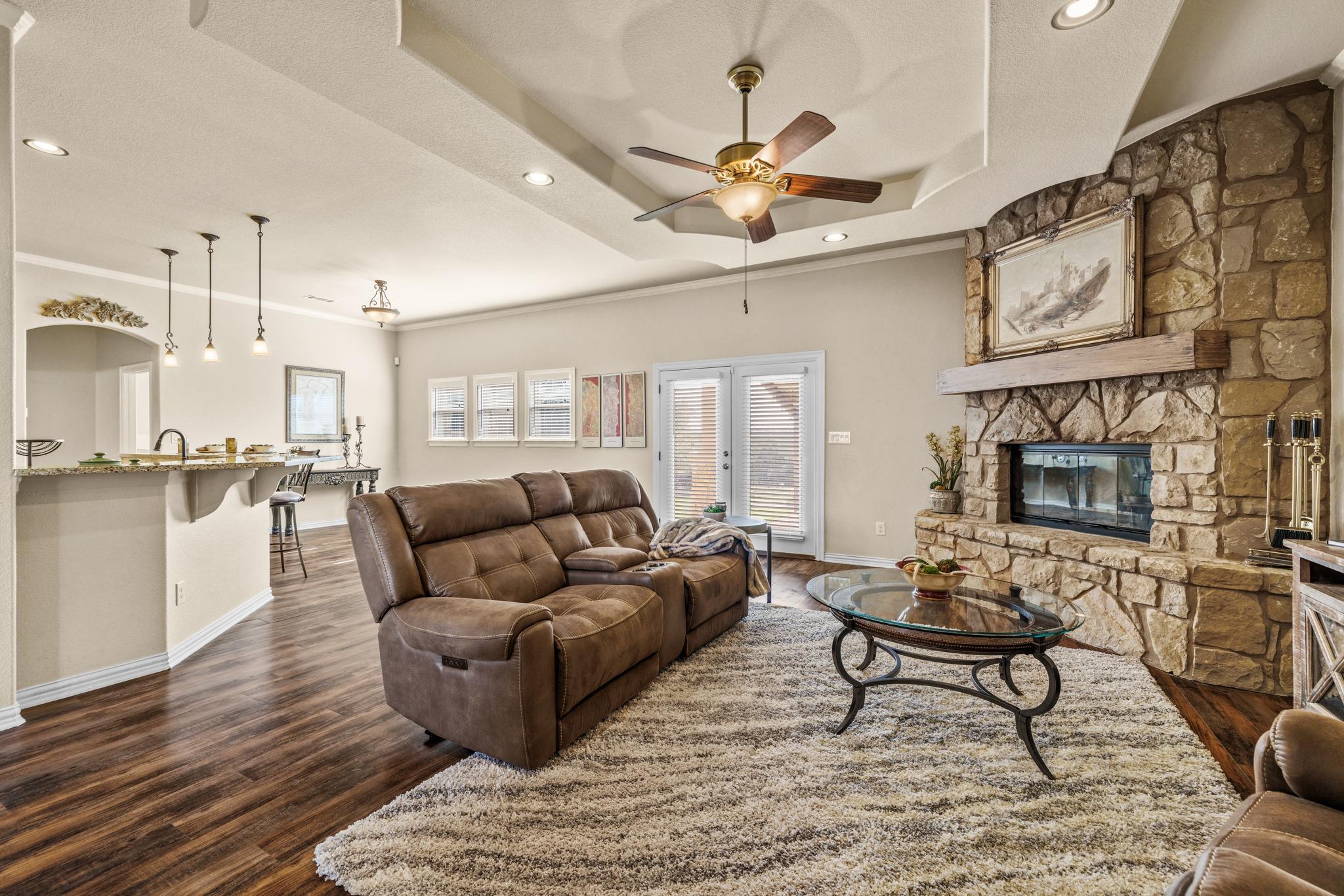 204 Skyline Rd, Georgetown, TX 78628