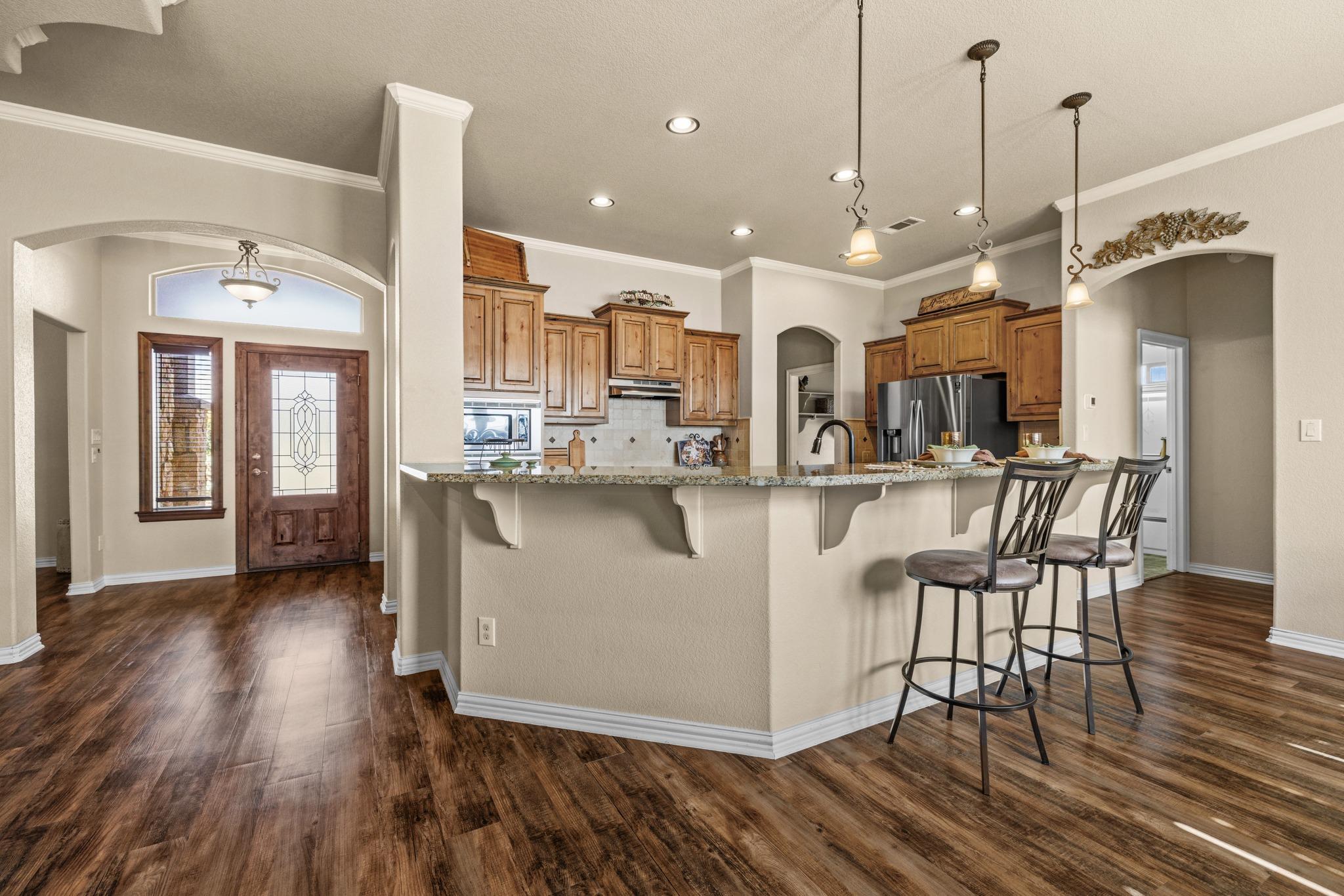 204 Skyline Rd, Georgetown, TX 78628