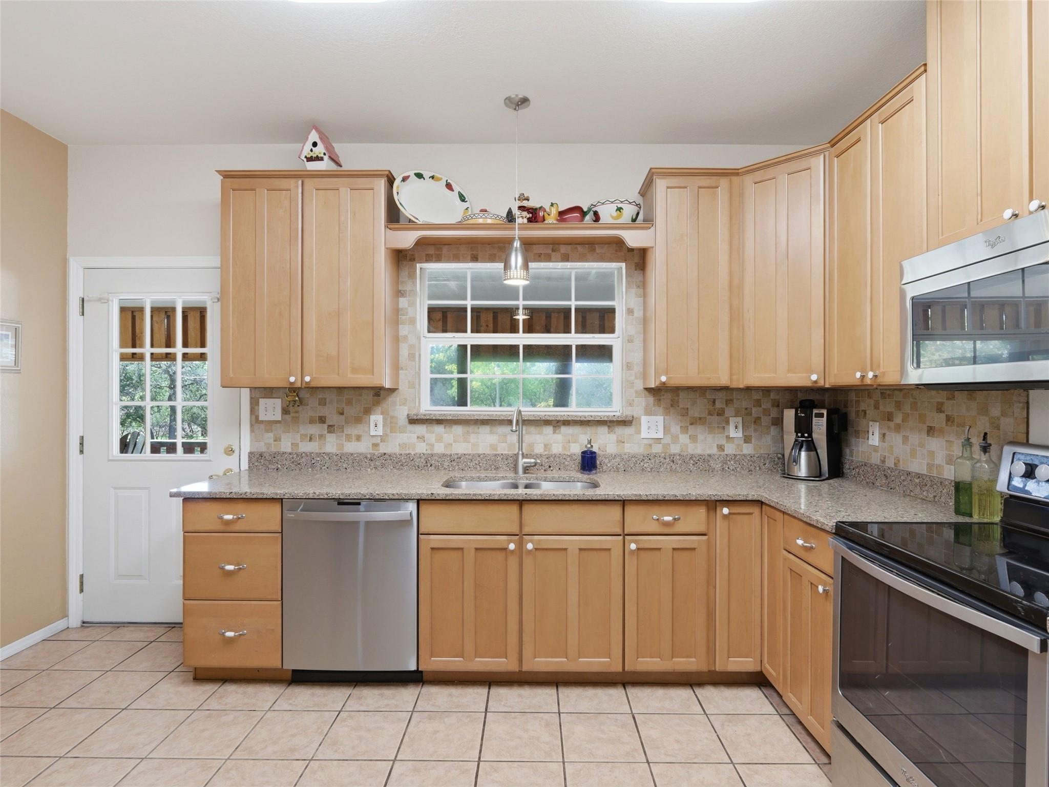 349 Apex Ave, New Braunfels, TX 78132