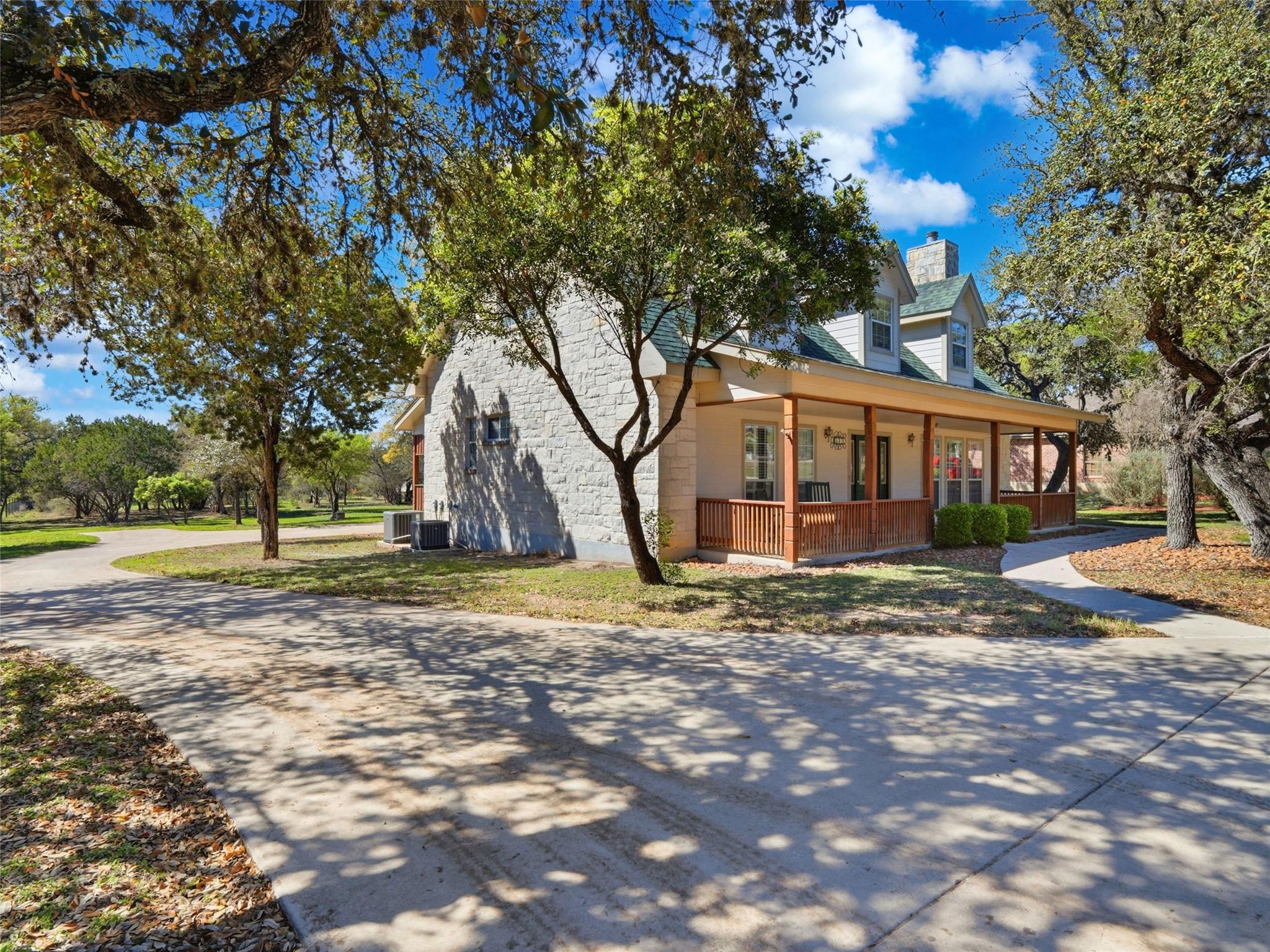 349 Apex Ave, New Braunfels, TX 78132