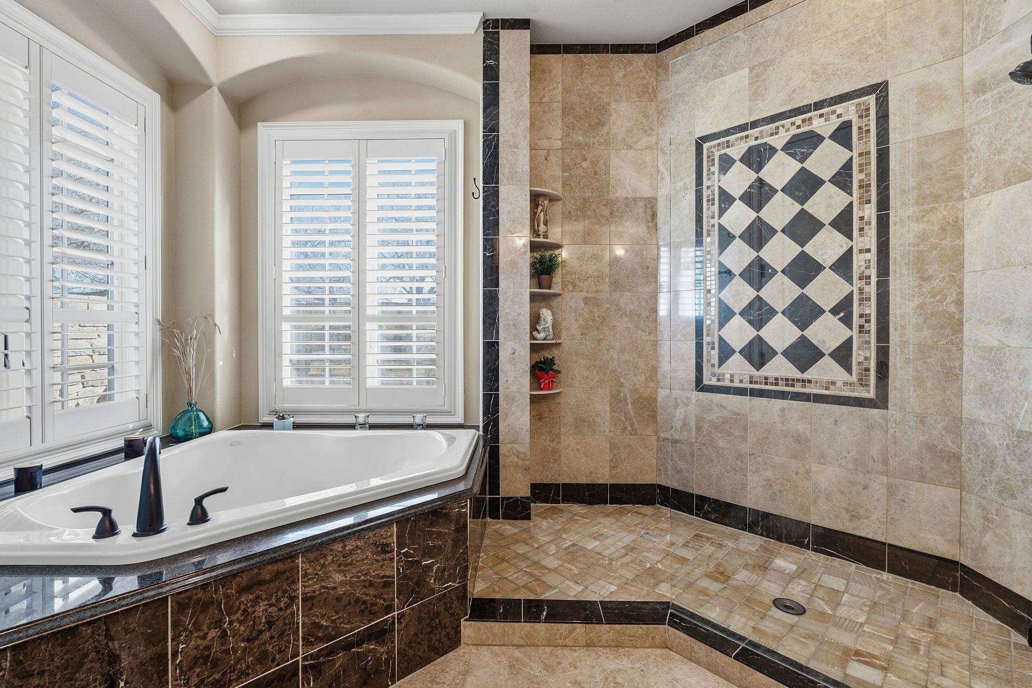 27435 Waterfall Hill Pkwy, Spicewood, TX 78669