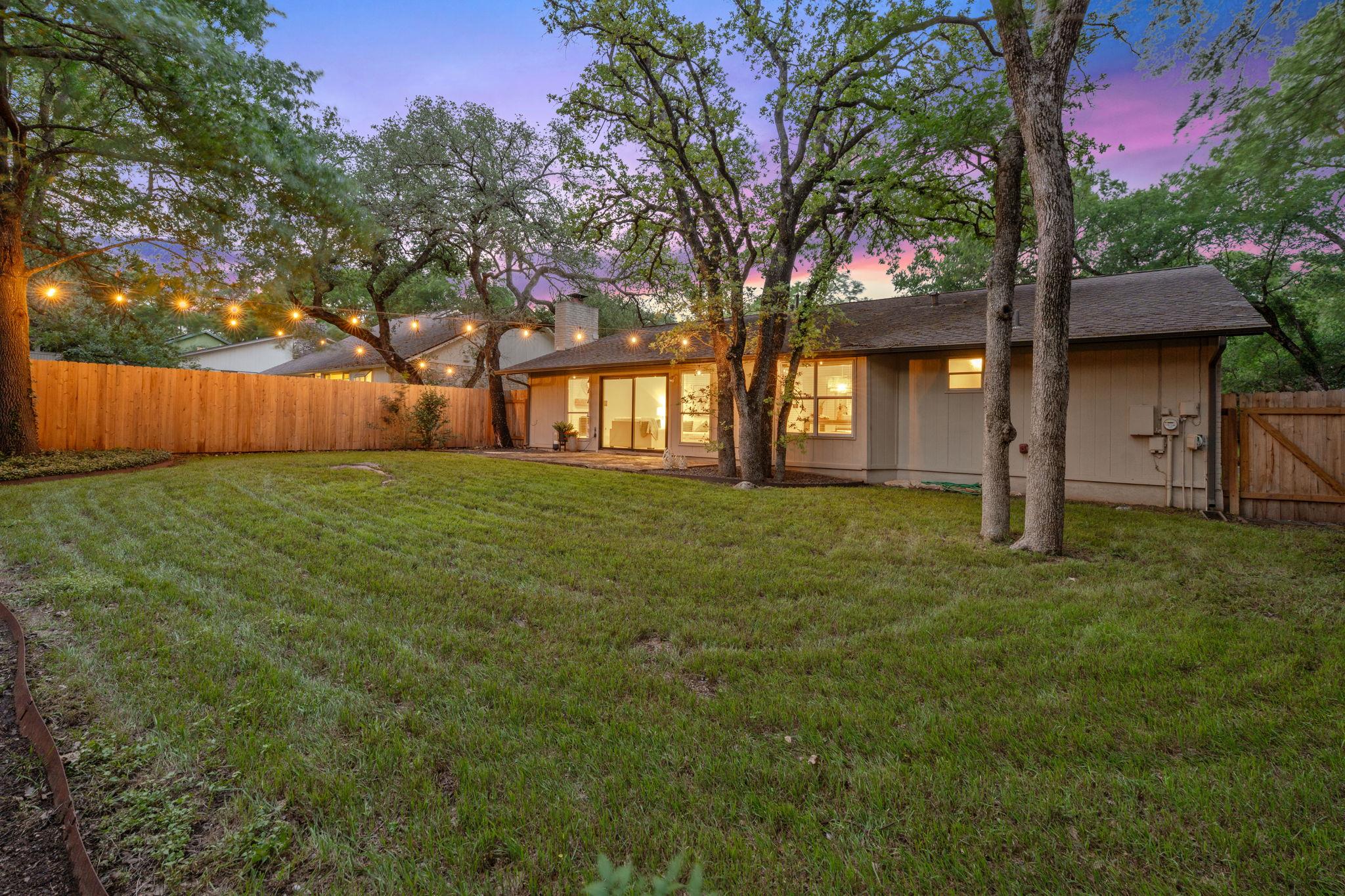 4705 Fieldstone Dr, Austin, TX 78735