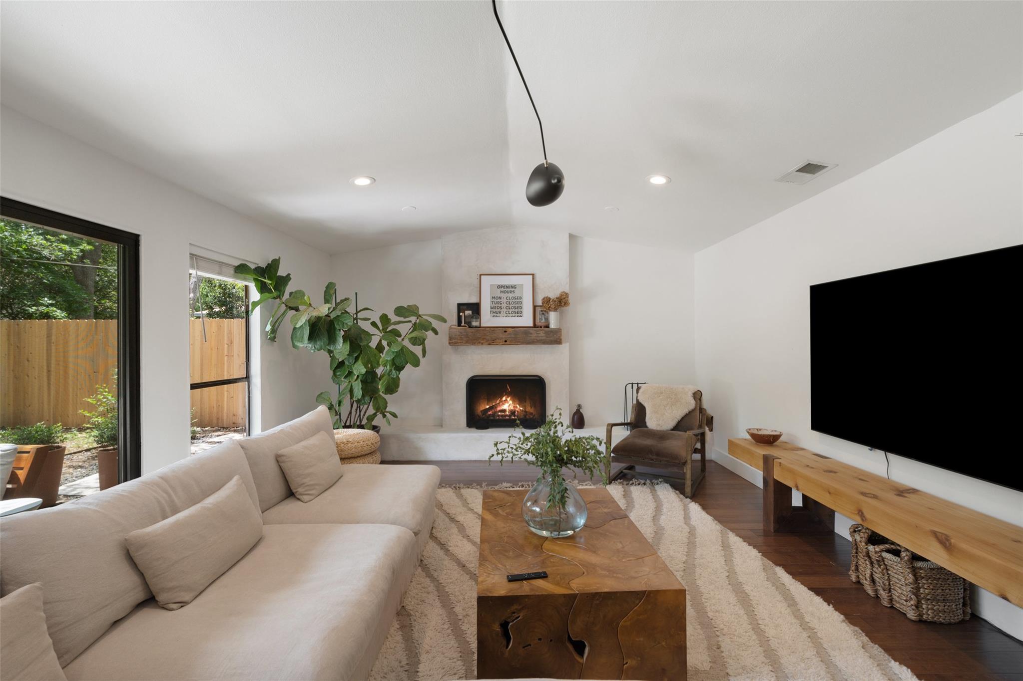 4705 Fieldstone Dr, Austin, TX 78735