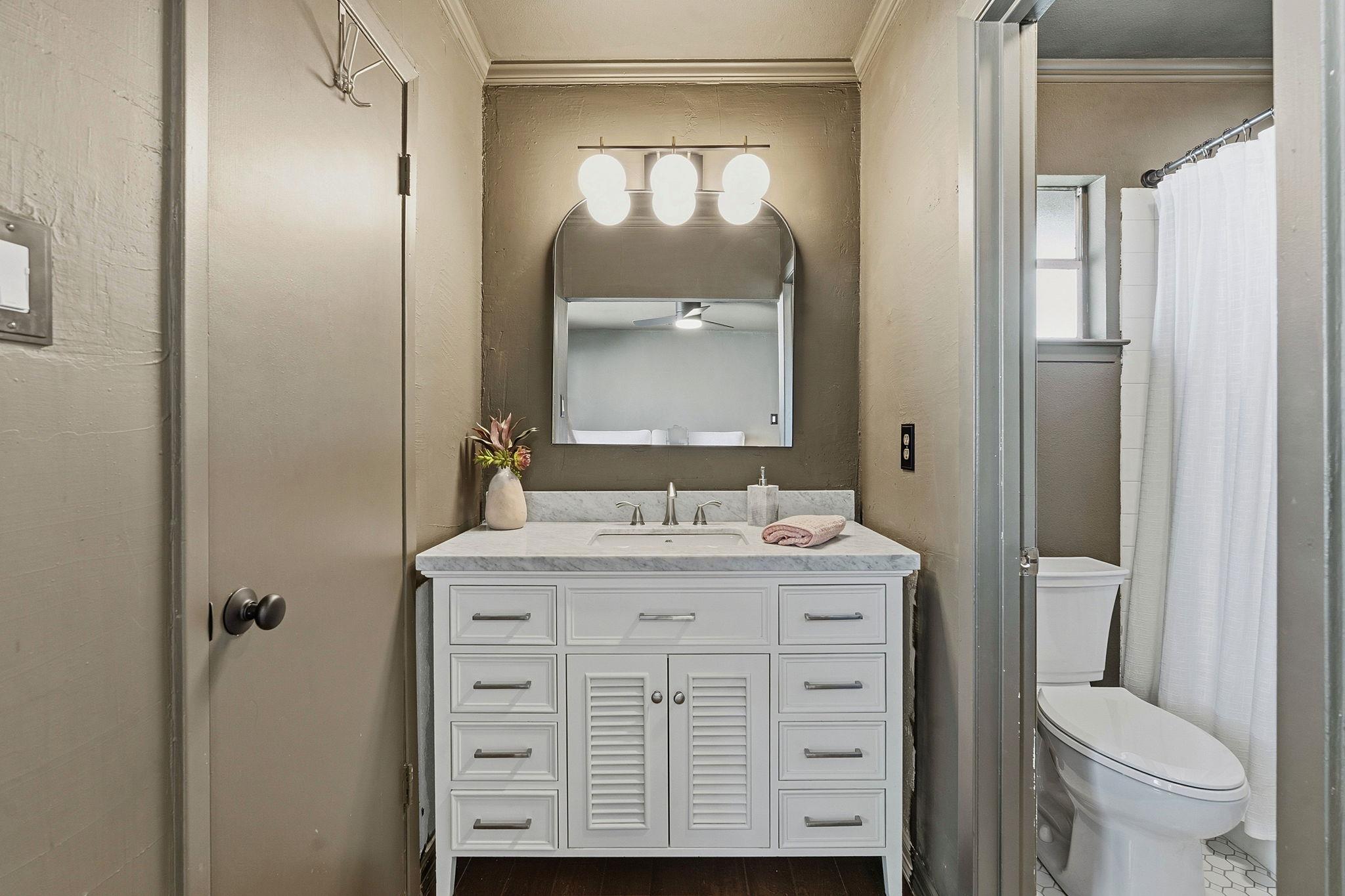 4705 Fieldstone Dr, Austin, TX 78735