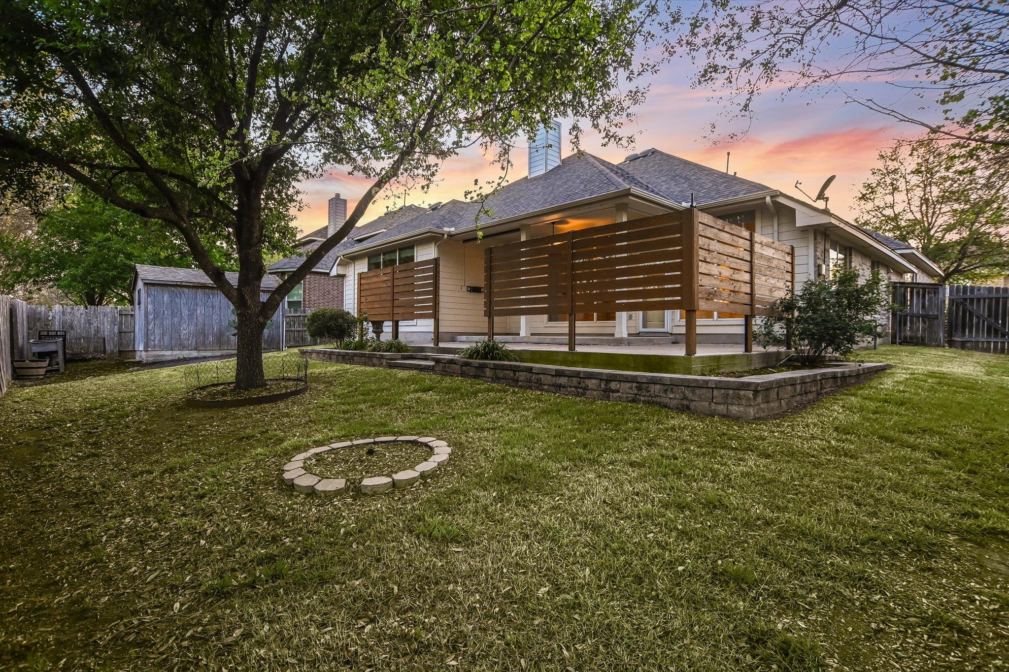 2300 Village View Loop, Pflugerville, TX 78660