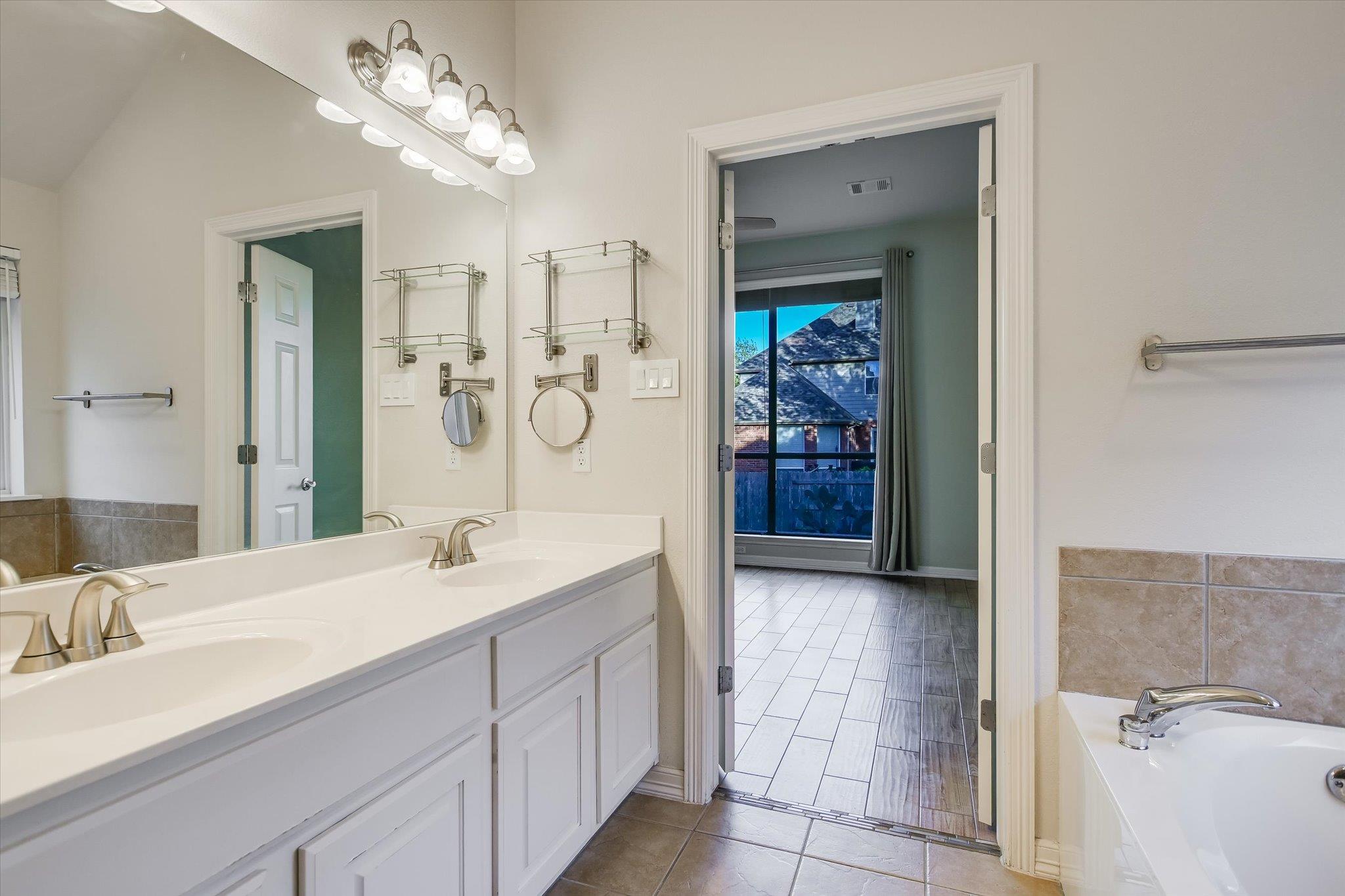 2300 Village View Loop, Pflugerville, TX 78660