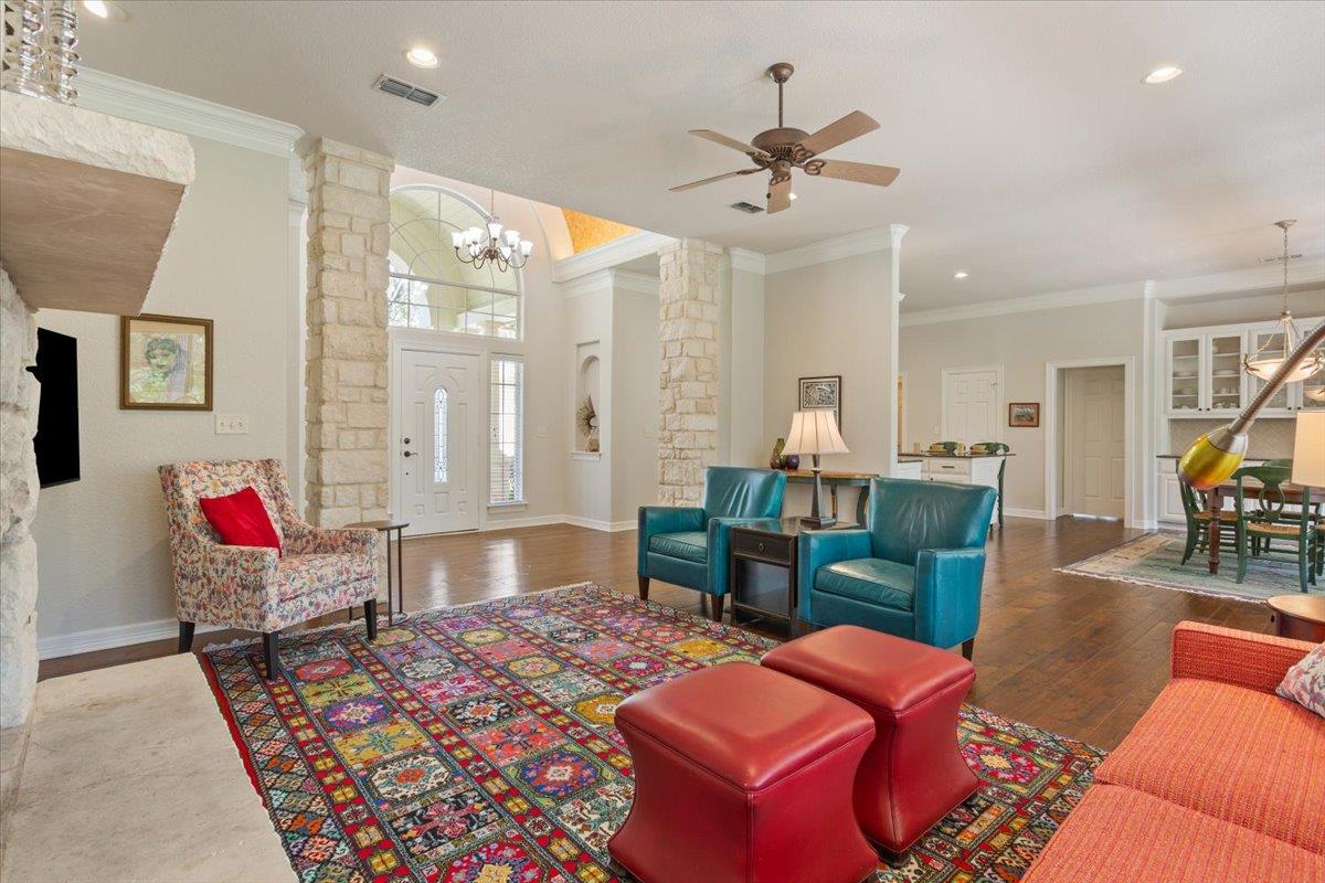 360 River Chase Blvd, Georgetown, TX 78628